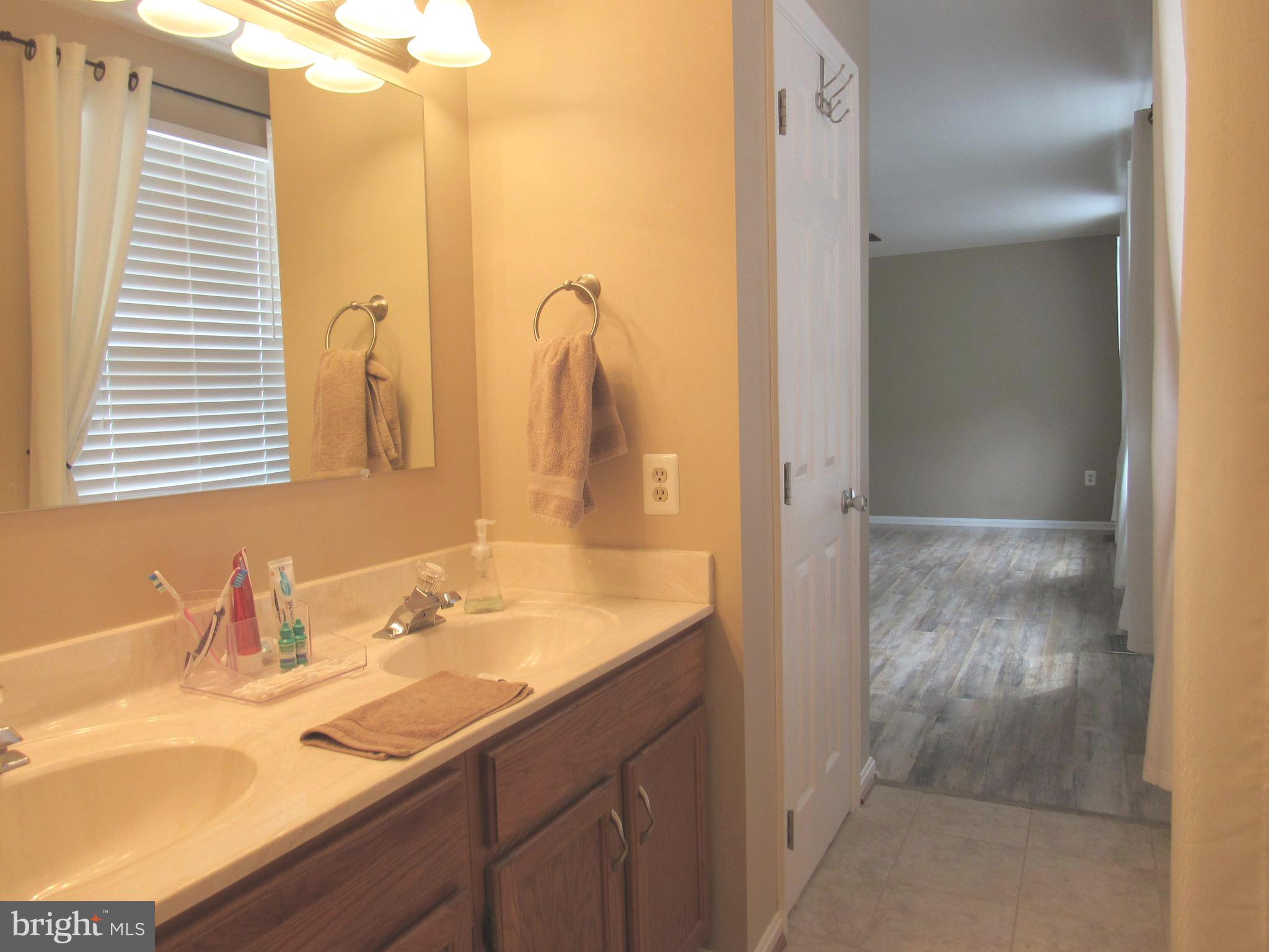 ELLENWOOD - Residential