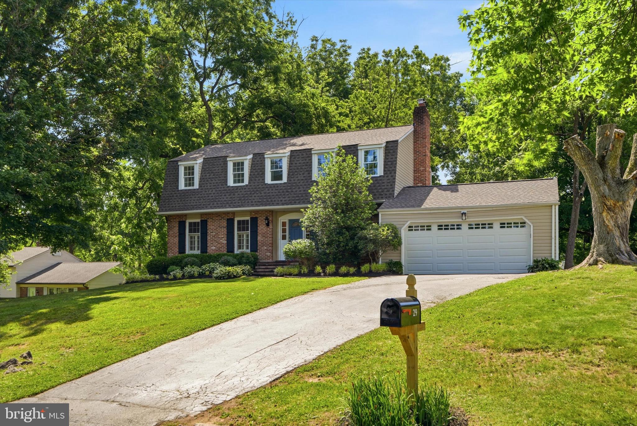 29 LITTLE LANE
