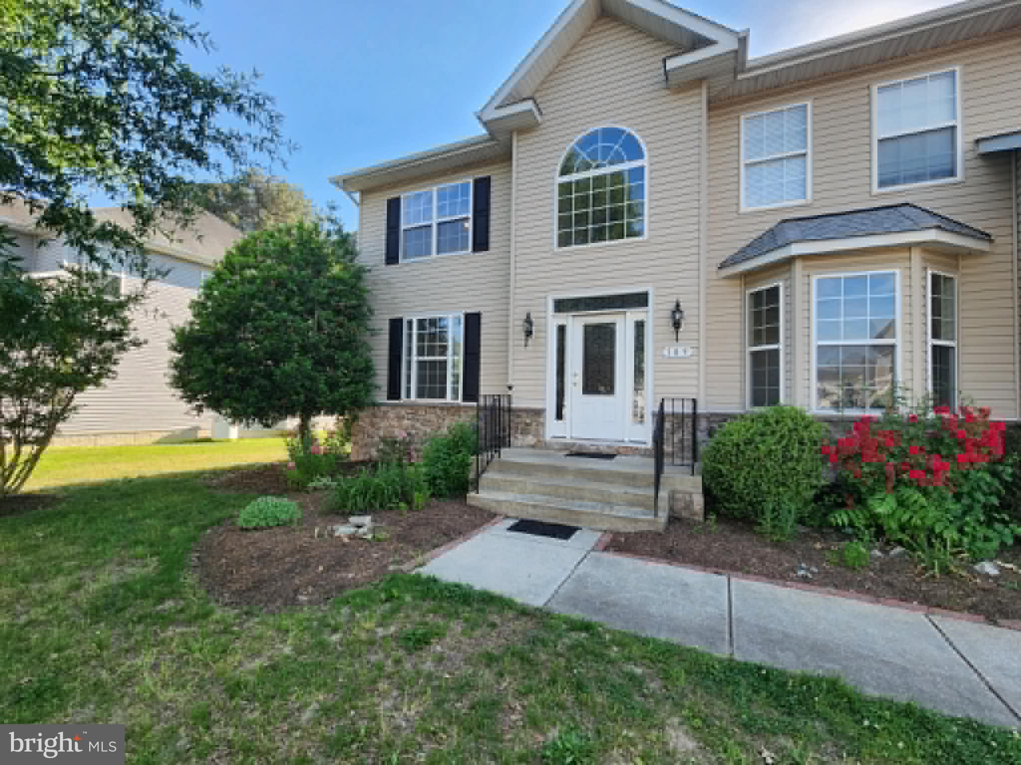 109 BRIARWOOD CIRCLE