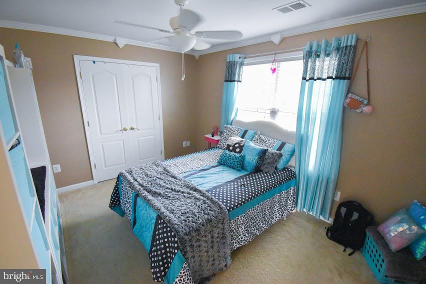 REDWOOD LAKES - Residential