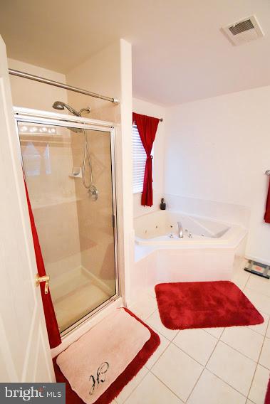 REDWOOD LAKES - Residential