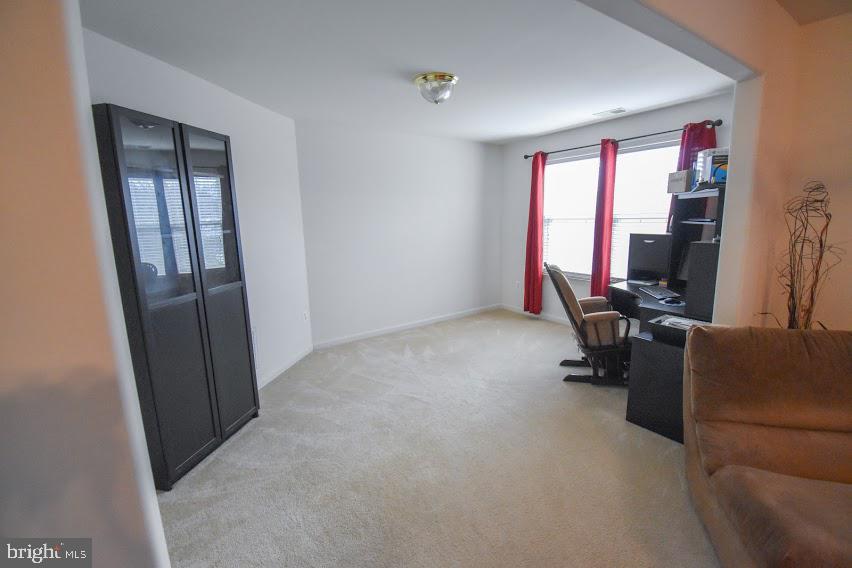 REDWOOD LAKES - Residential