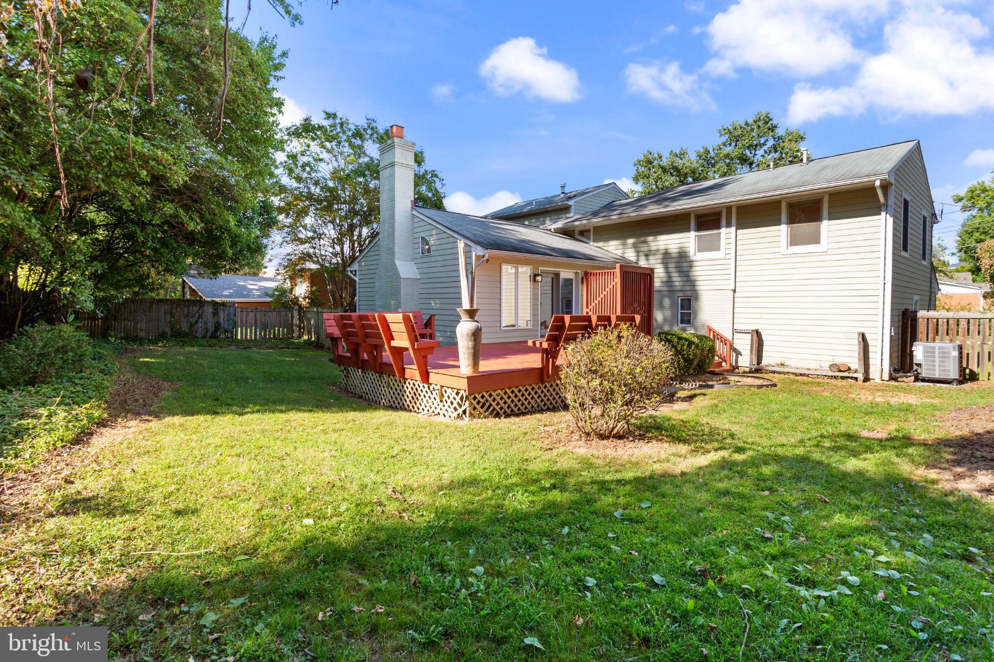 OAKWOOD KNOLLS - Residential