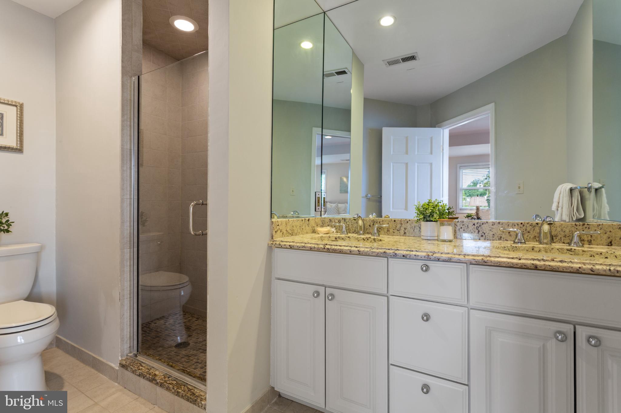 OAKWOOD KNOLLS - Residential