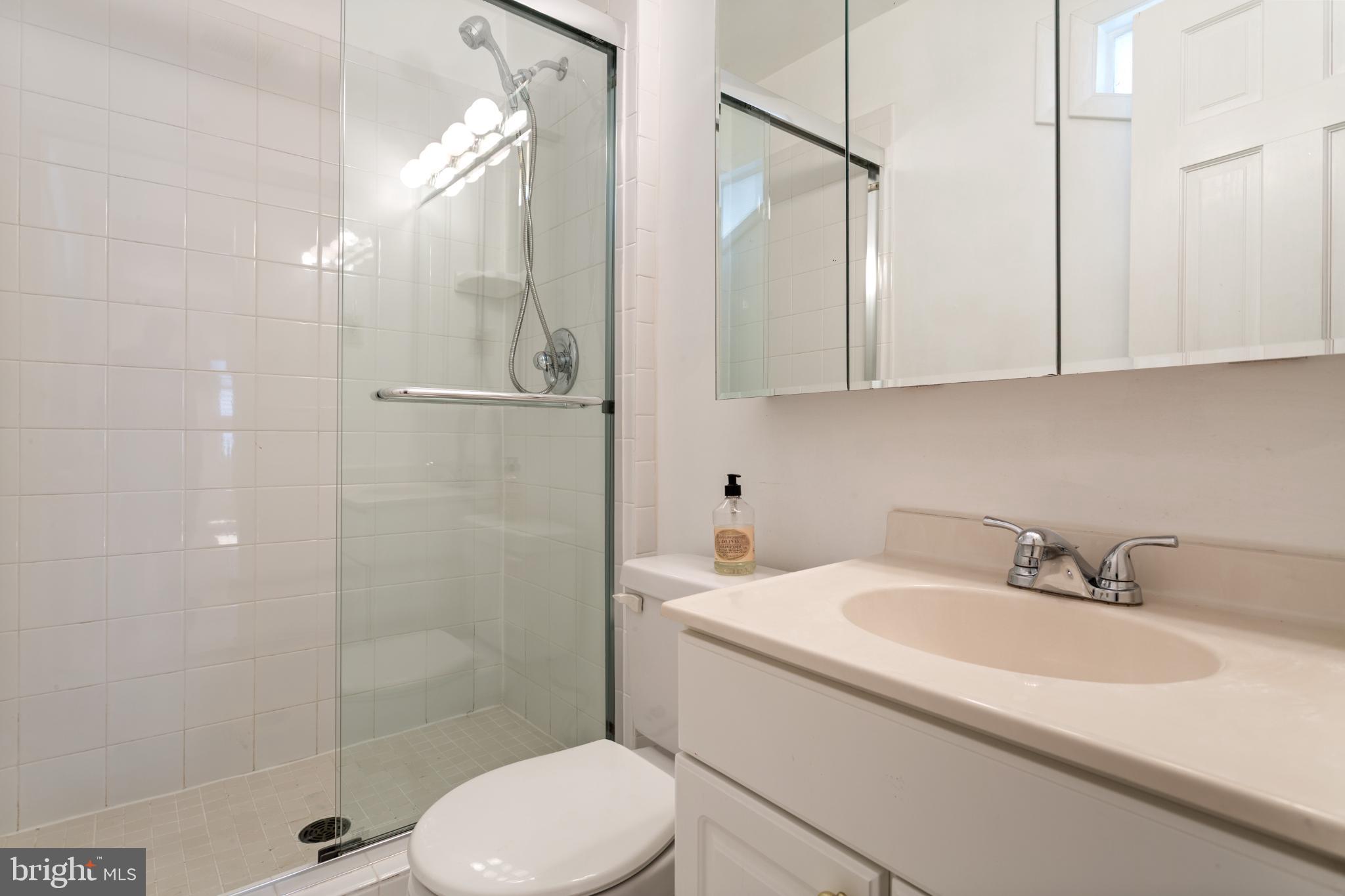 OAKWOOD KNOLLS - Residential