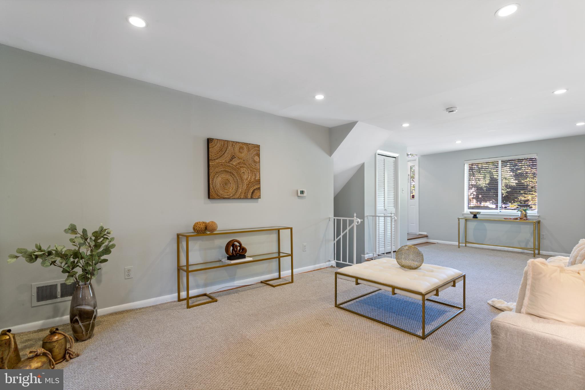 OAKWOOD KNOLLS - Residential