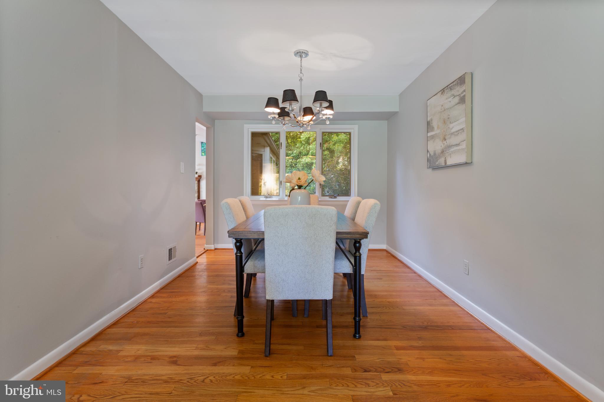 OAKWOOD KNOLLS - Residential