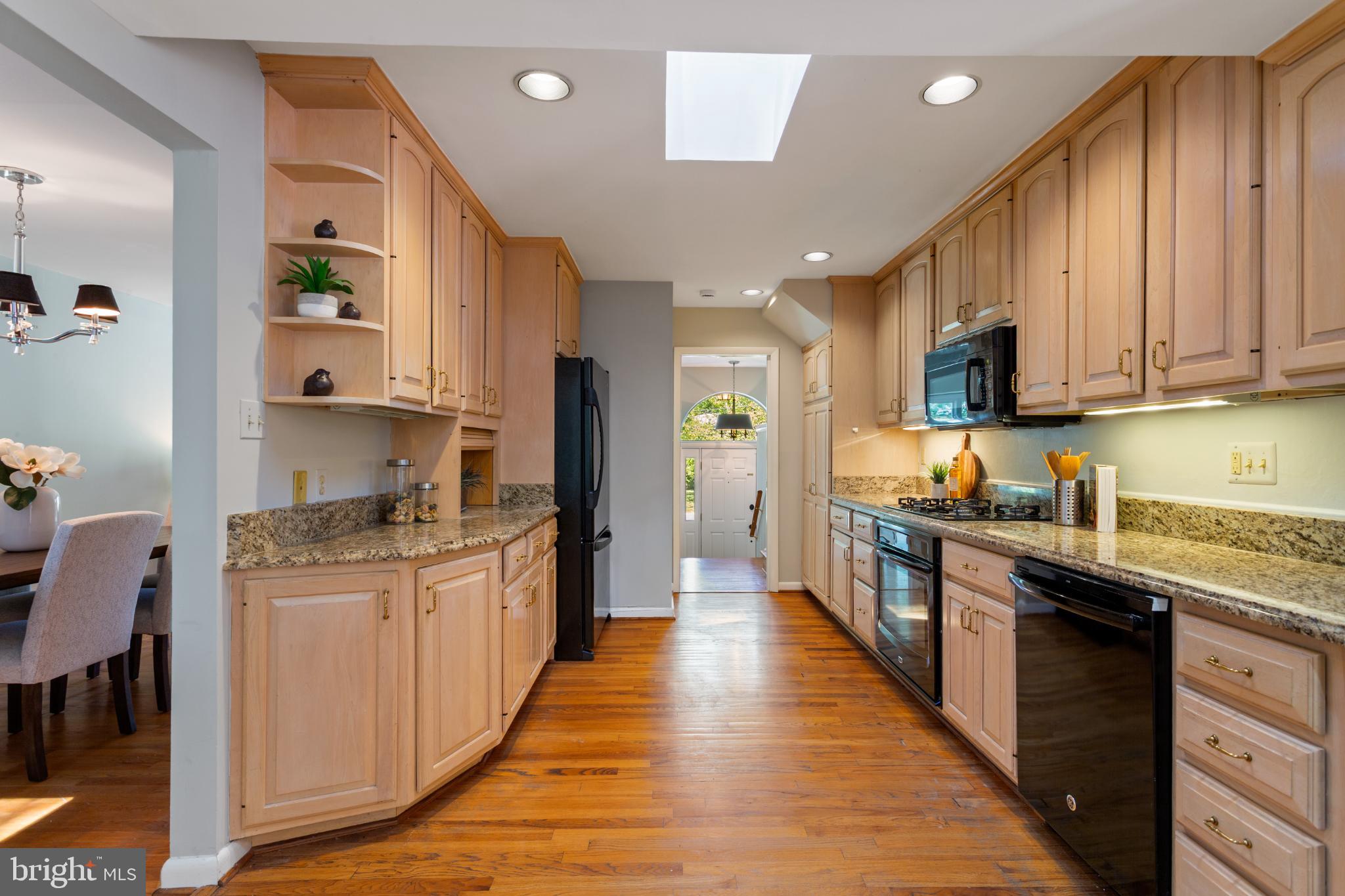 OAKWOOD KNOLLS - Residential