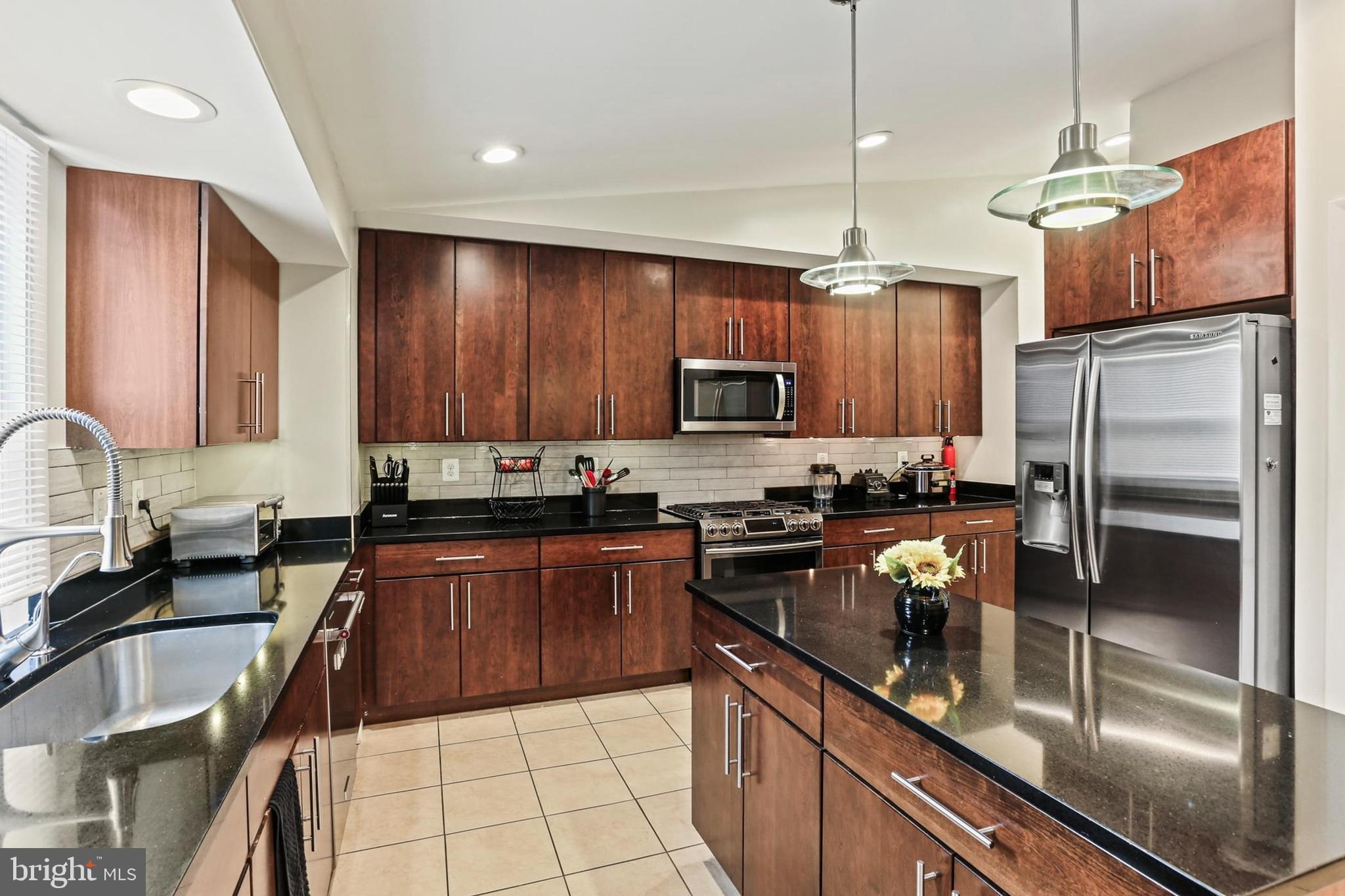 5134 HESPERUS DRIVE