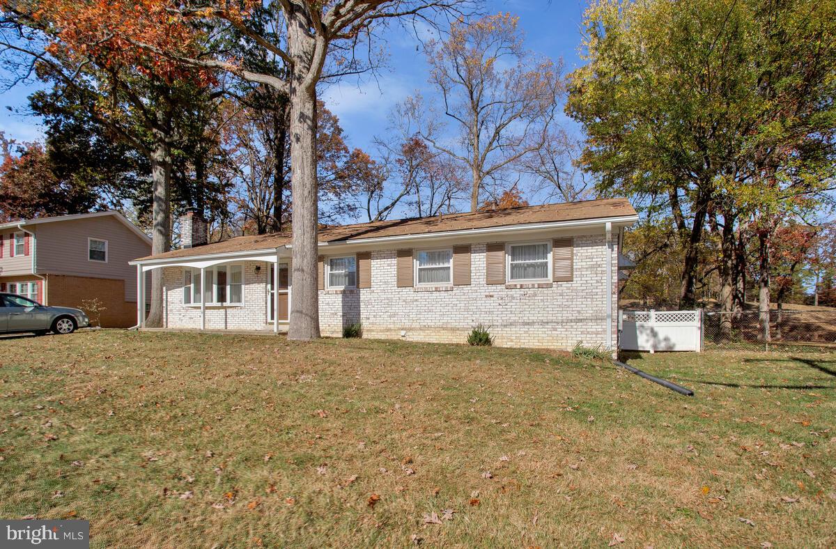 HILLMEADE MANOR - Residential