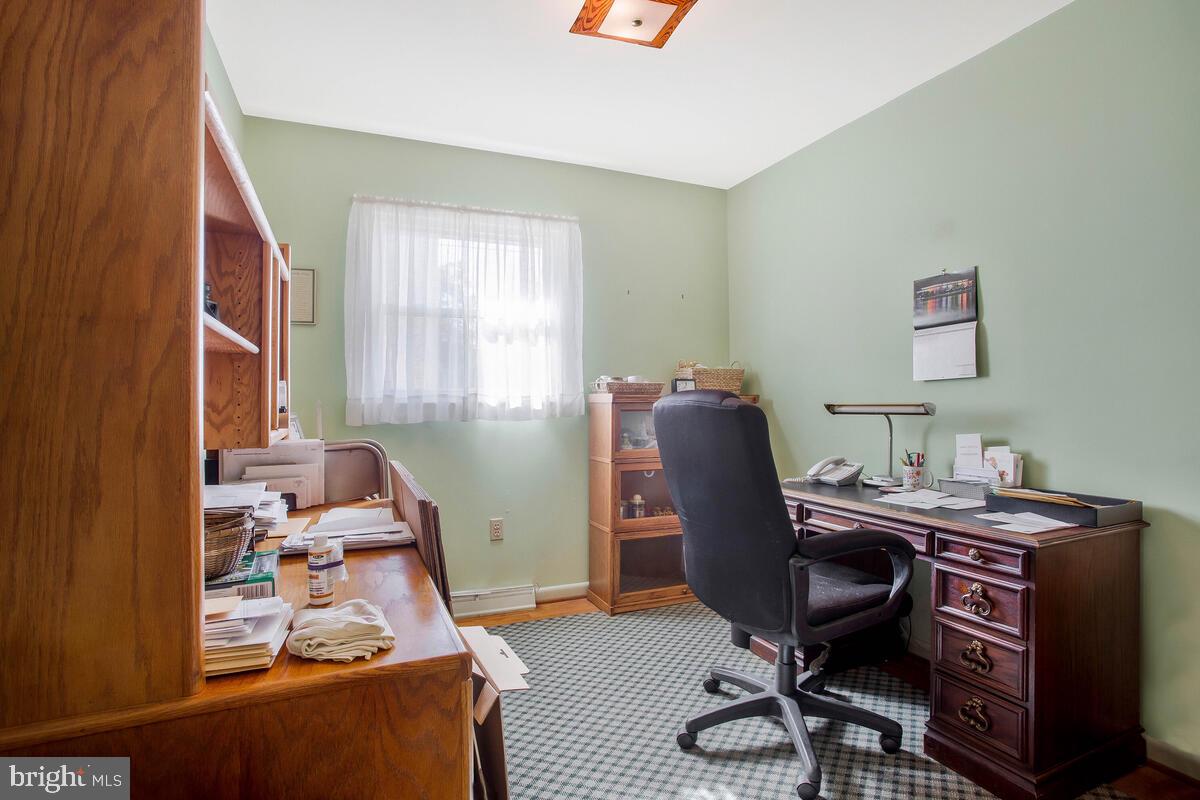 HILLMEADE MANOR - Residential