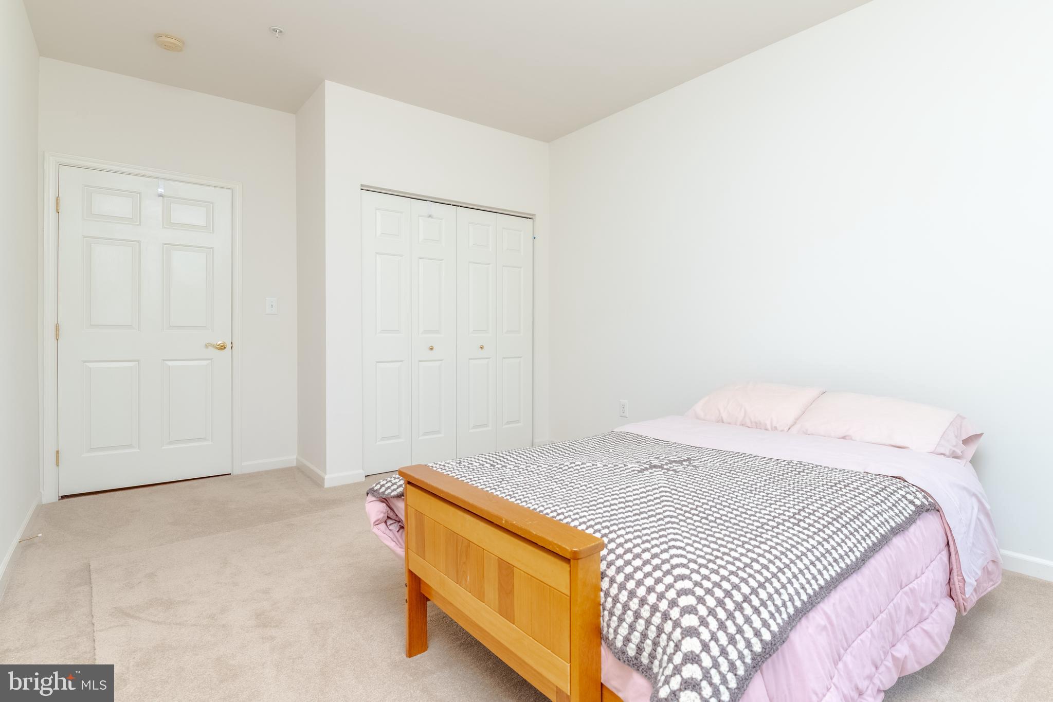 EDEN BROOK - Residential