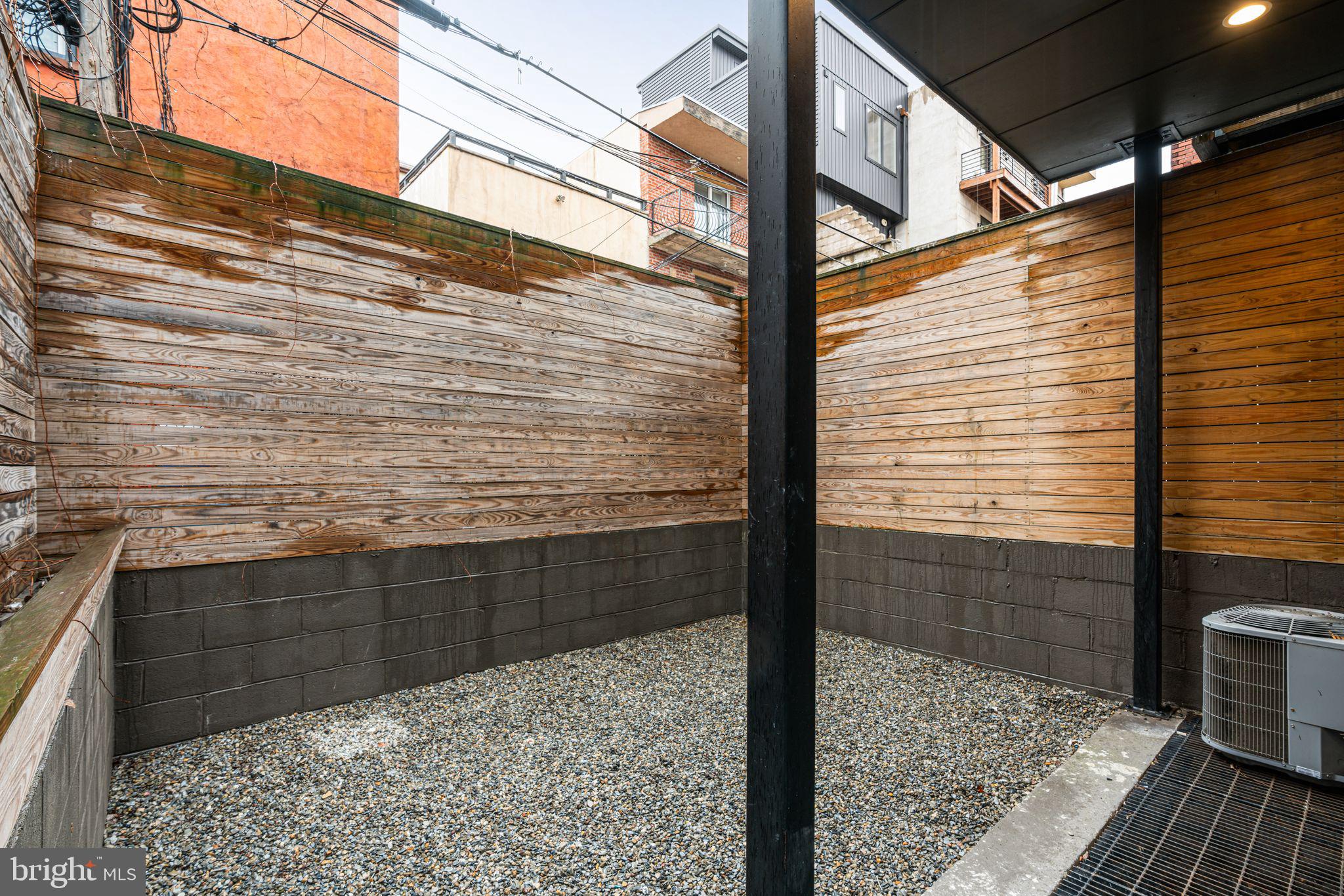 GRADUATE HOSPITAL - Residential Lease