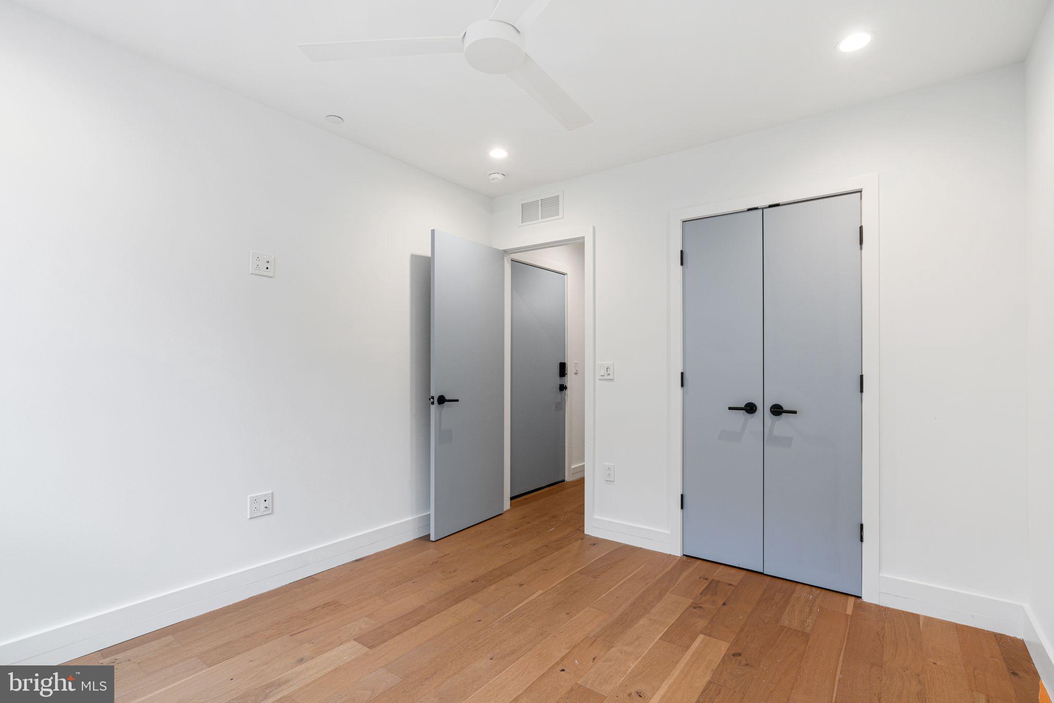 GRADUATE HOSPITAL - Residential Lease