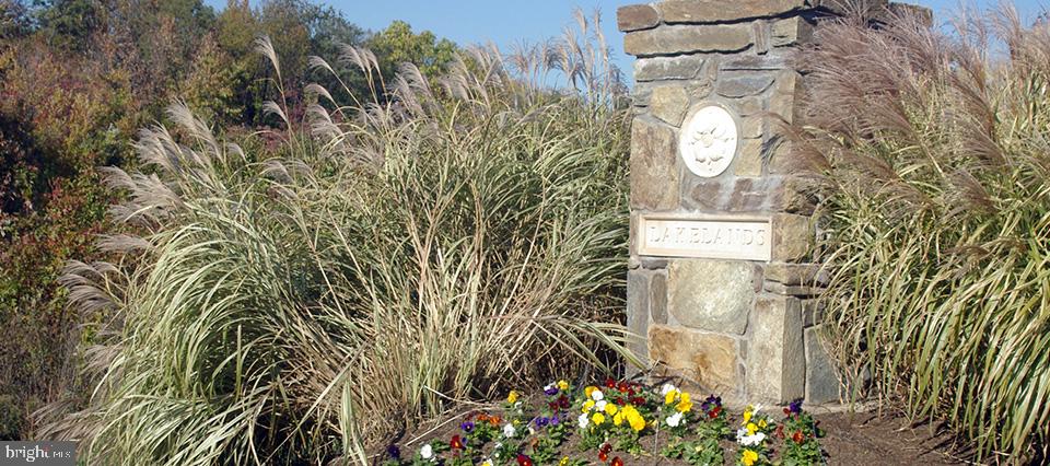 845 LAKE VARUNA DRIVE