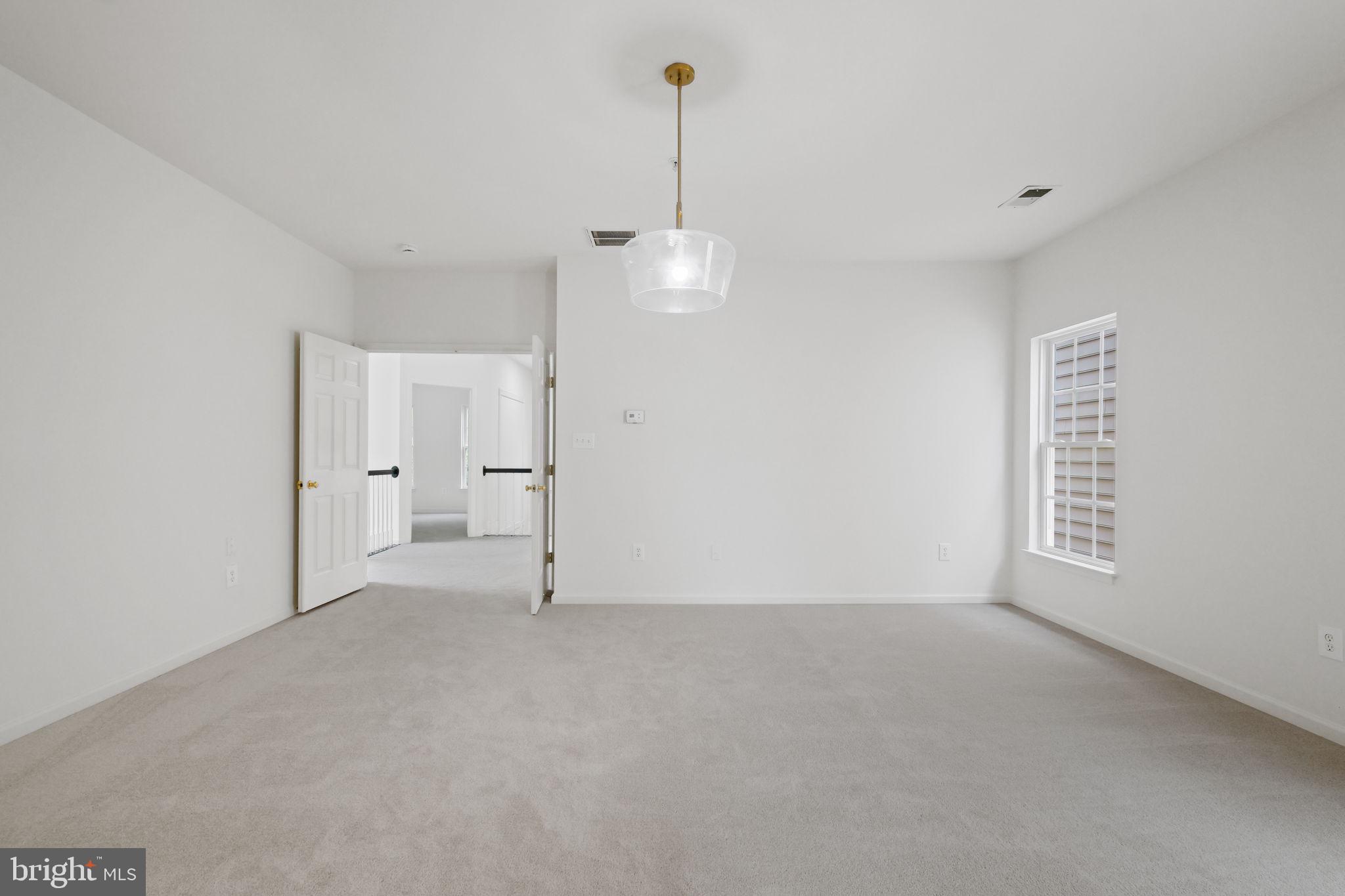 LAKELANDS - Residential