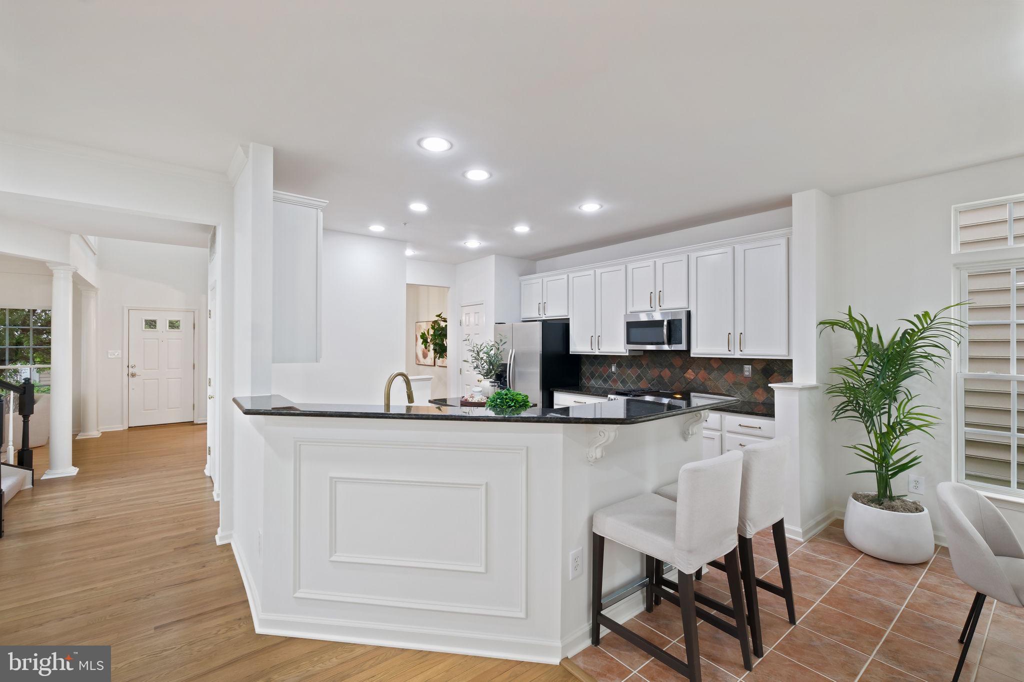 LAKELANDS - Residential
