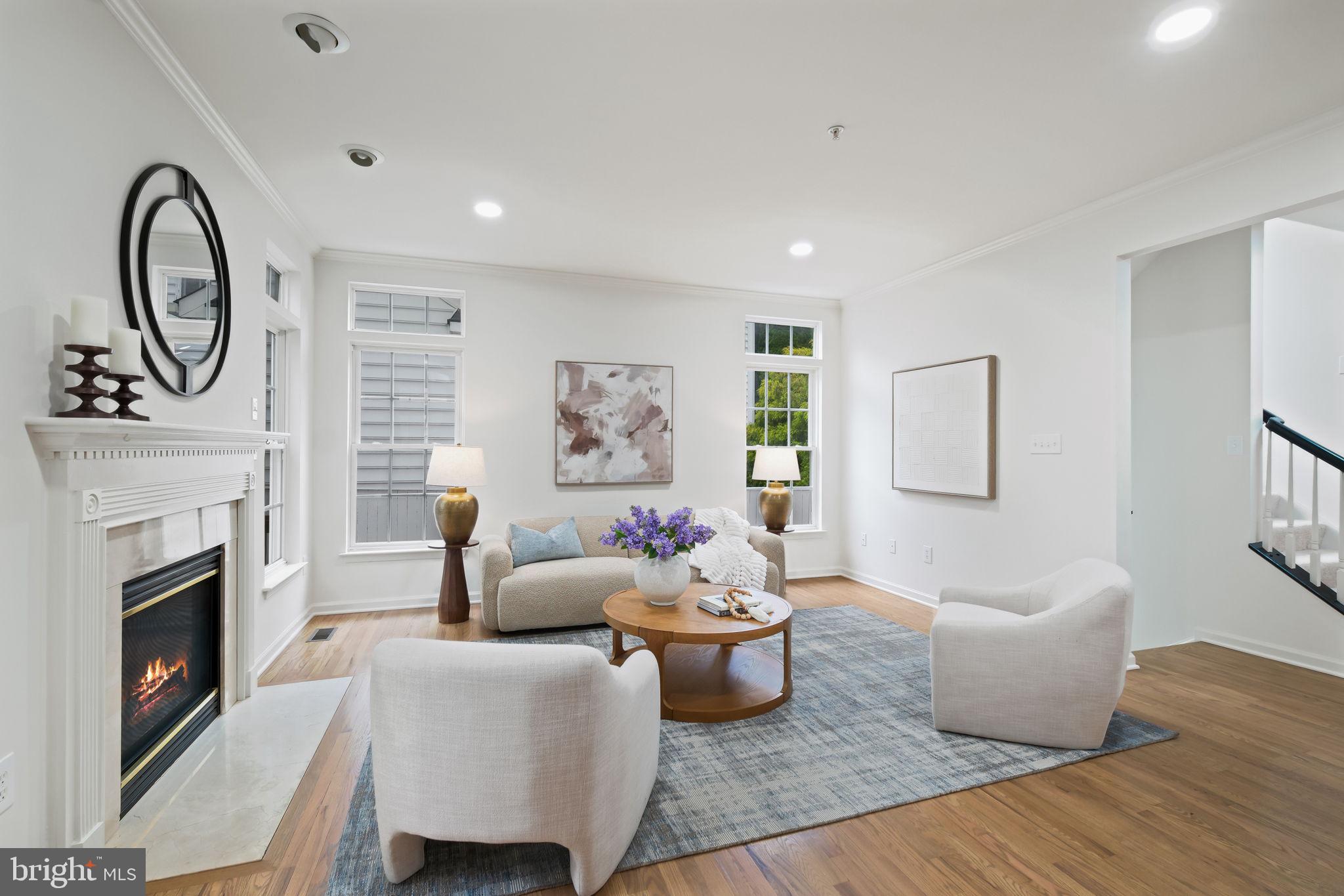 LAKELANDS - Residential
