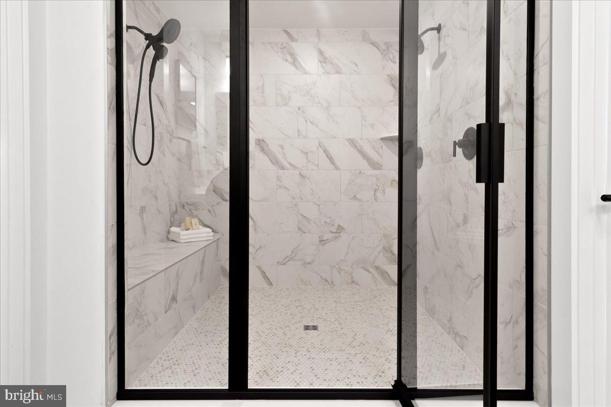 PARKTON - Residential