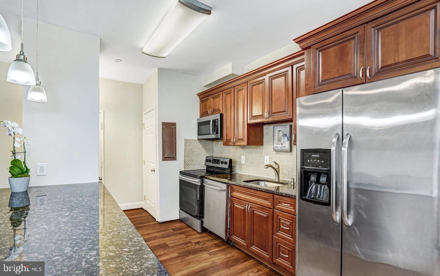 BARCROFT HILLS - Residential Lease