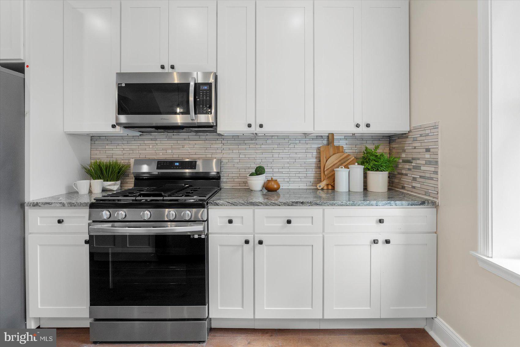 ROGNEL HEIGHTS - Residential