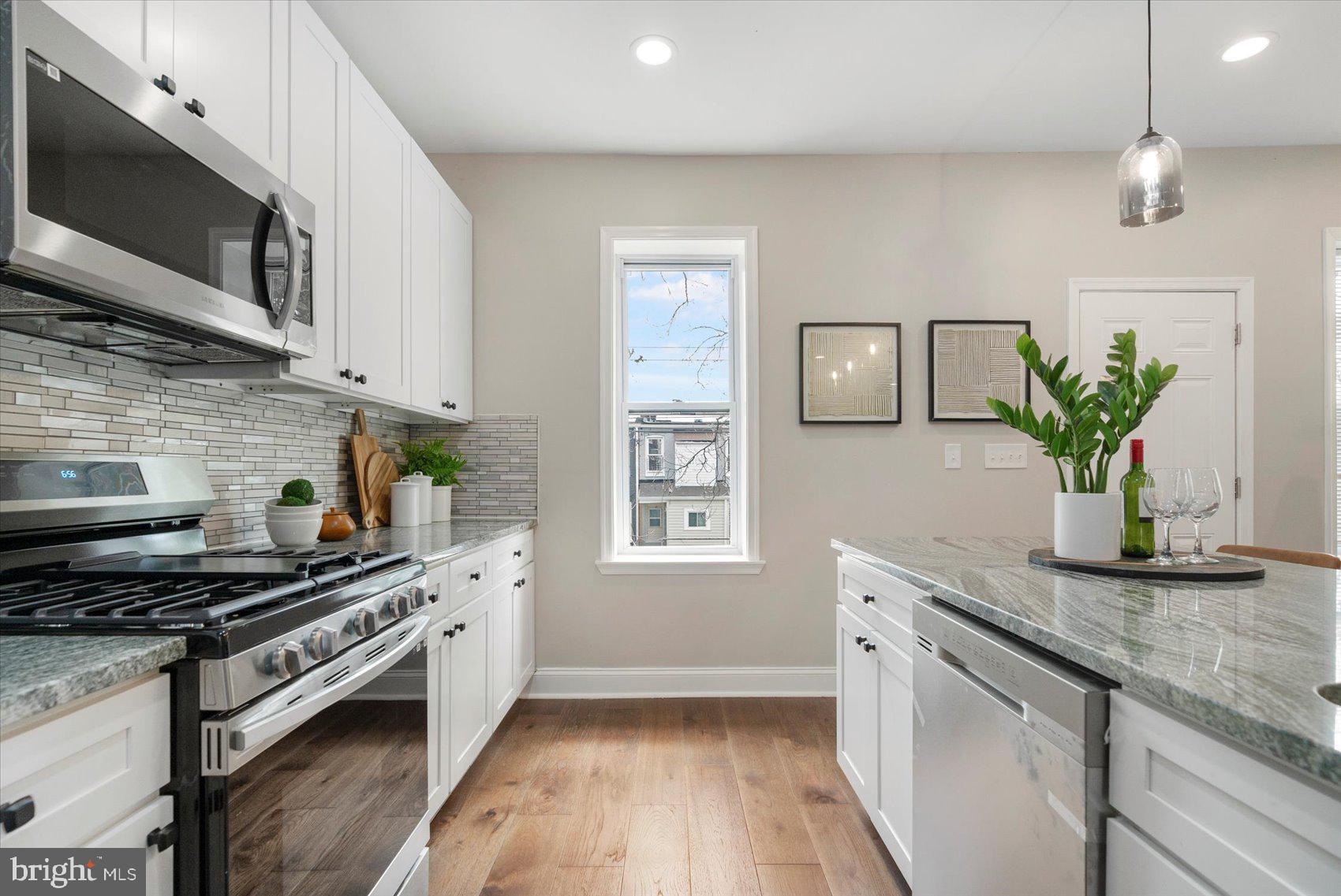 ROGNEL HEIGHTS - Residential