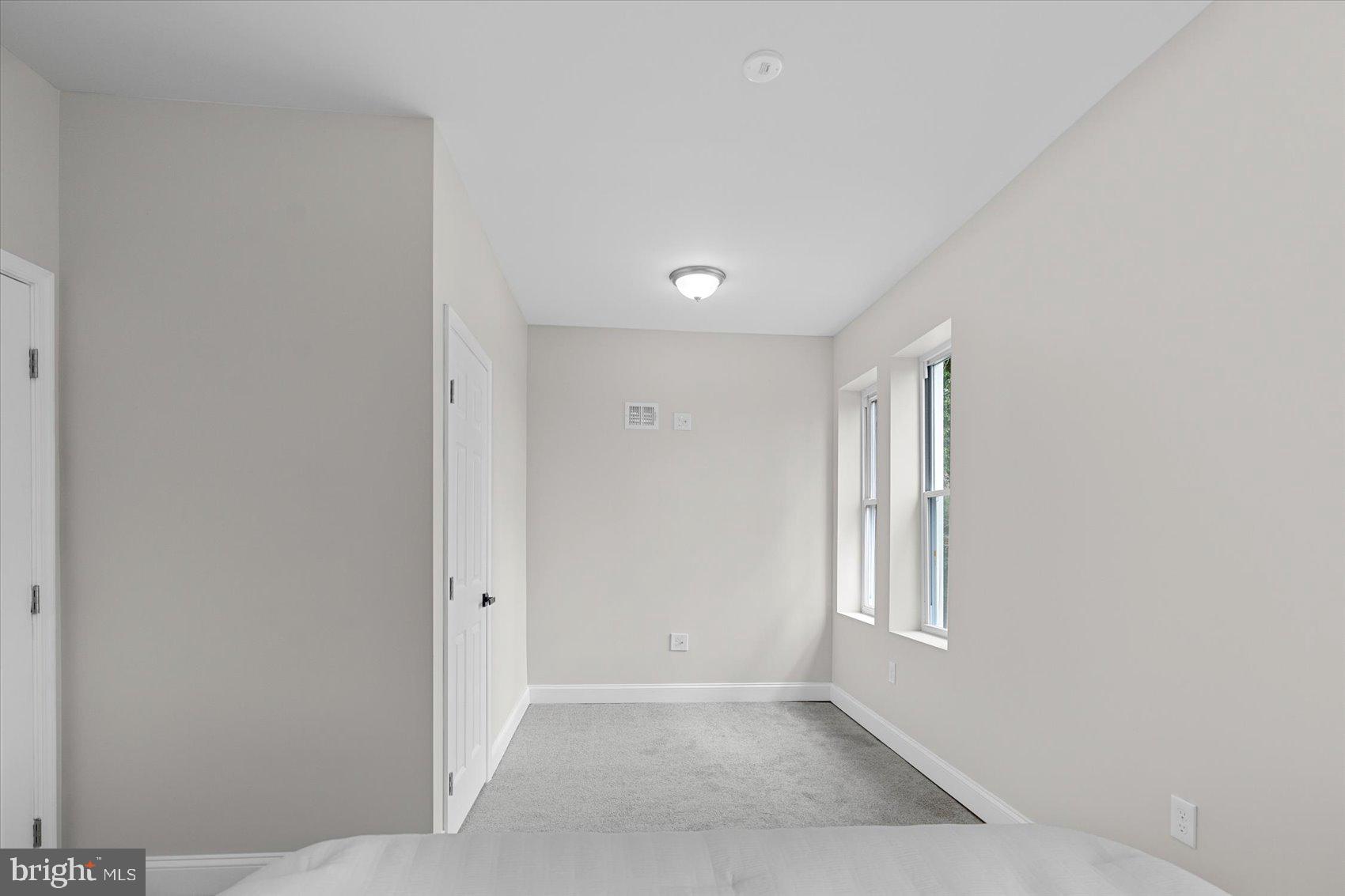 ROGNEL HEIGHTS - Residential