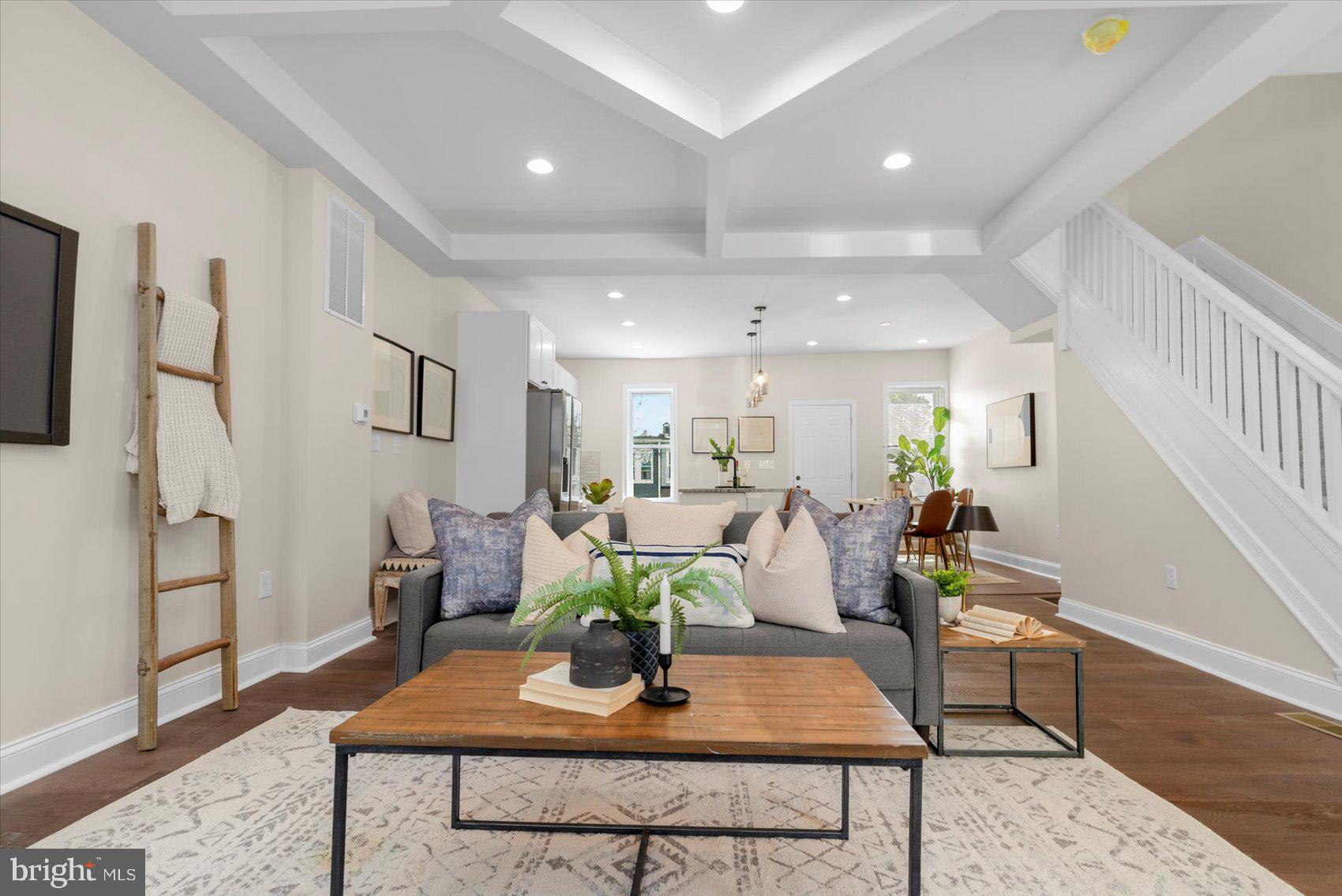 ROGNEL HEIGHTS - Residential