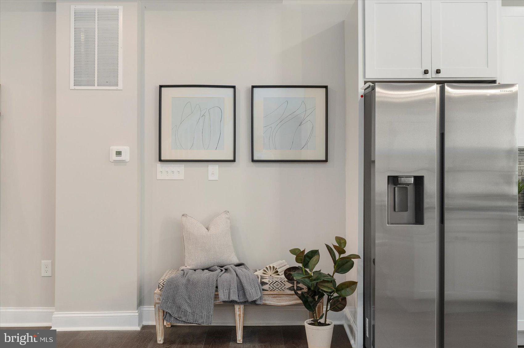 ROGNEL HEIGHTS - Residential