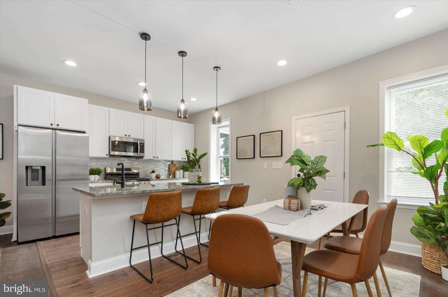 ROGNEL HEIGHTS - Residential