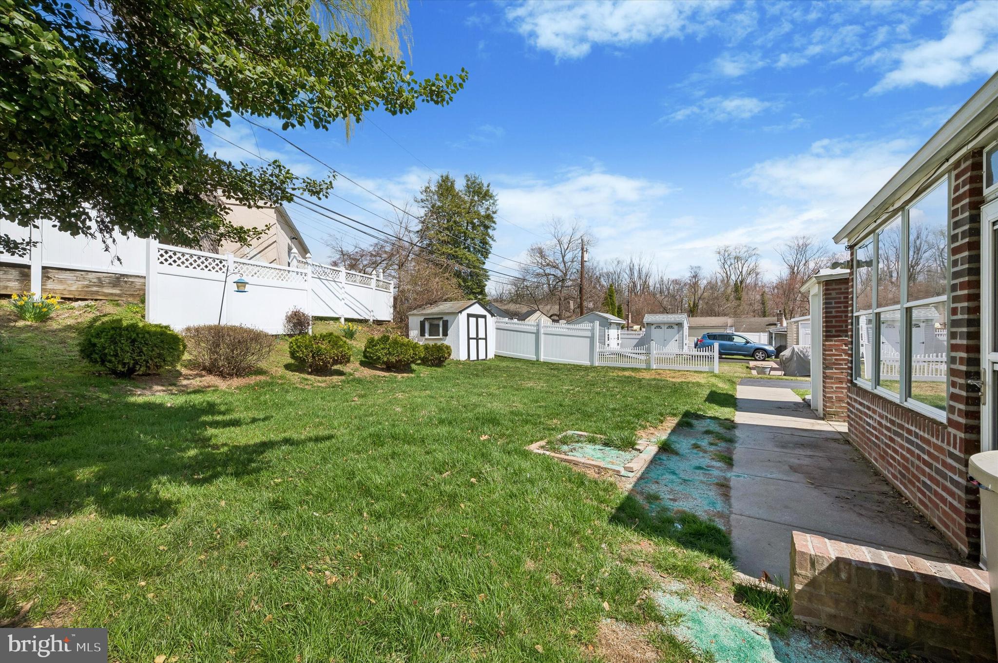 ARONIMINK ESTATES - Residential