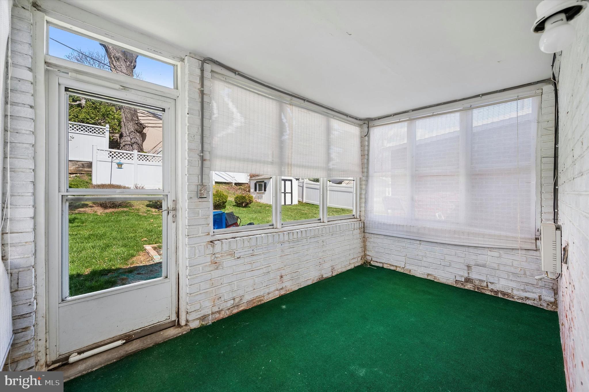 ARONIMINK ESTATES - Residential