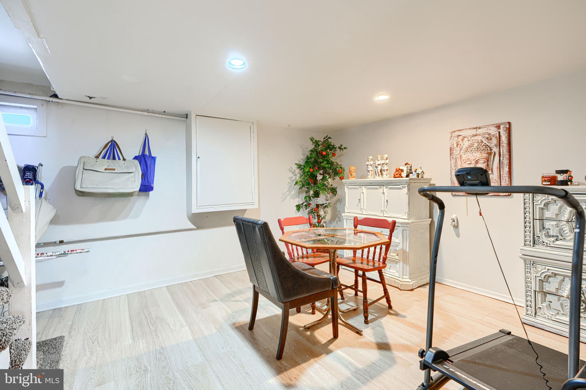 CHARLESMONT - Residential