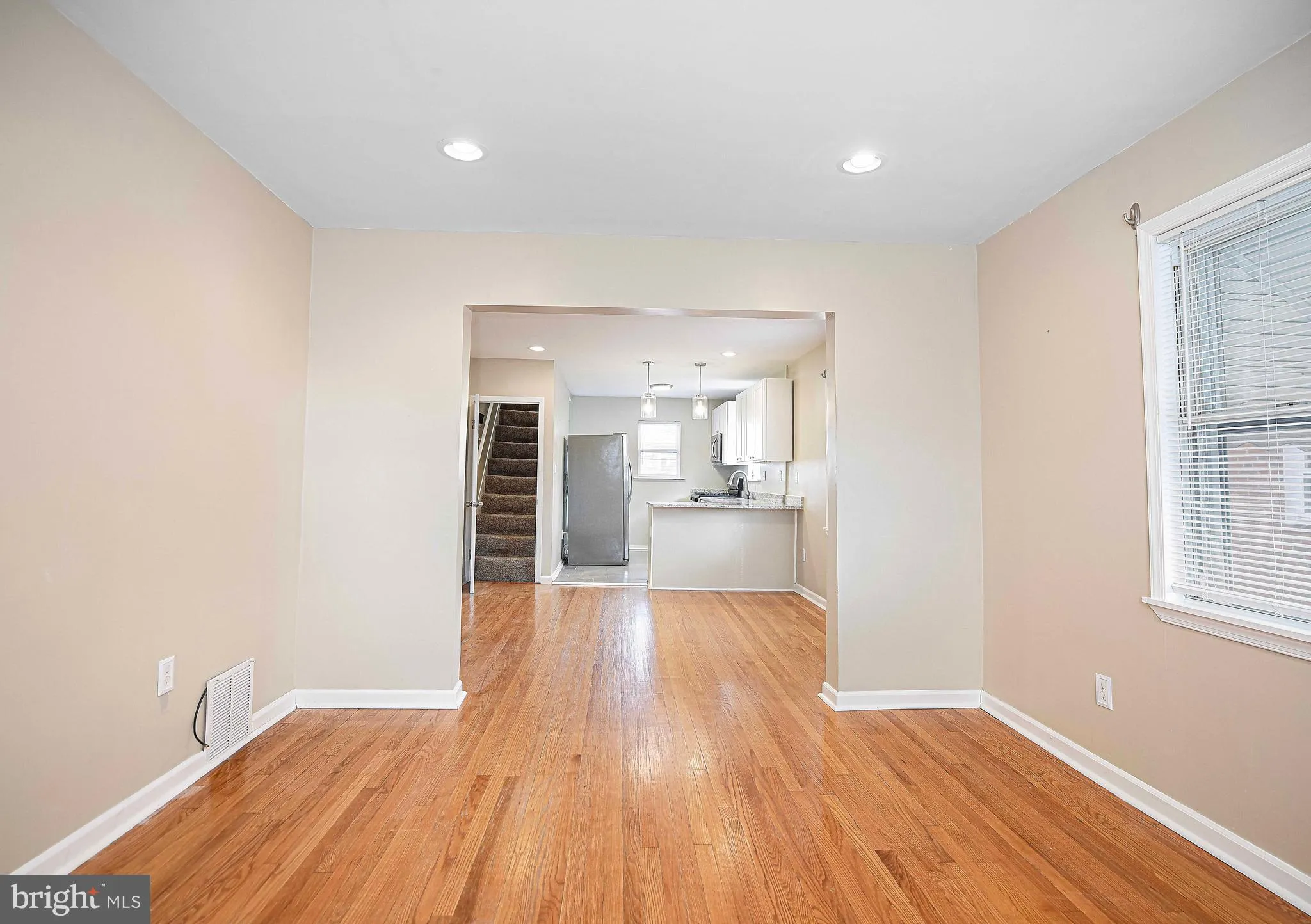 Parkville, Maryland 21234, United States, 3 Bedrooms Bedrooms, ,2 BathroomsBathrooms,Residential,Coming Soon,243389