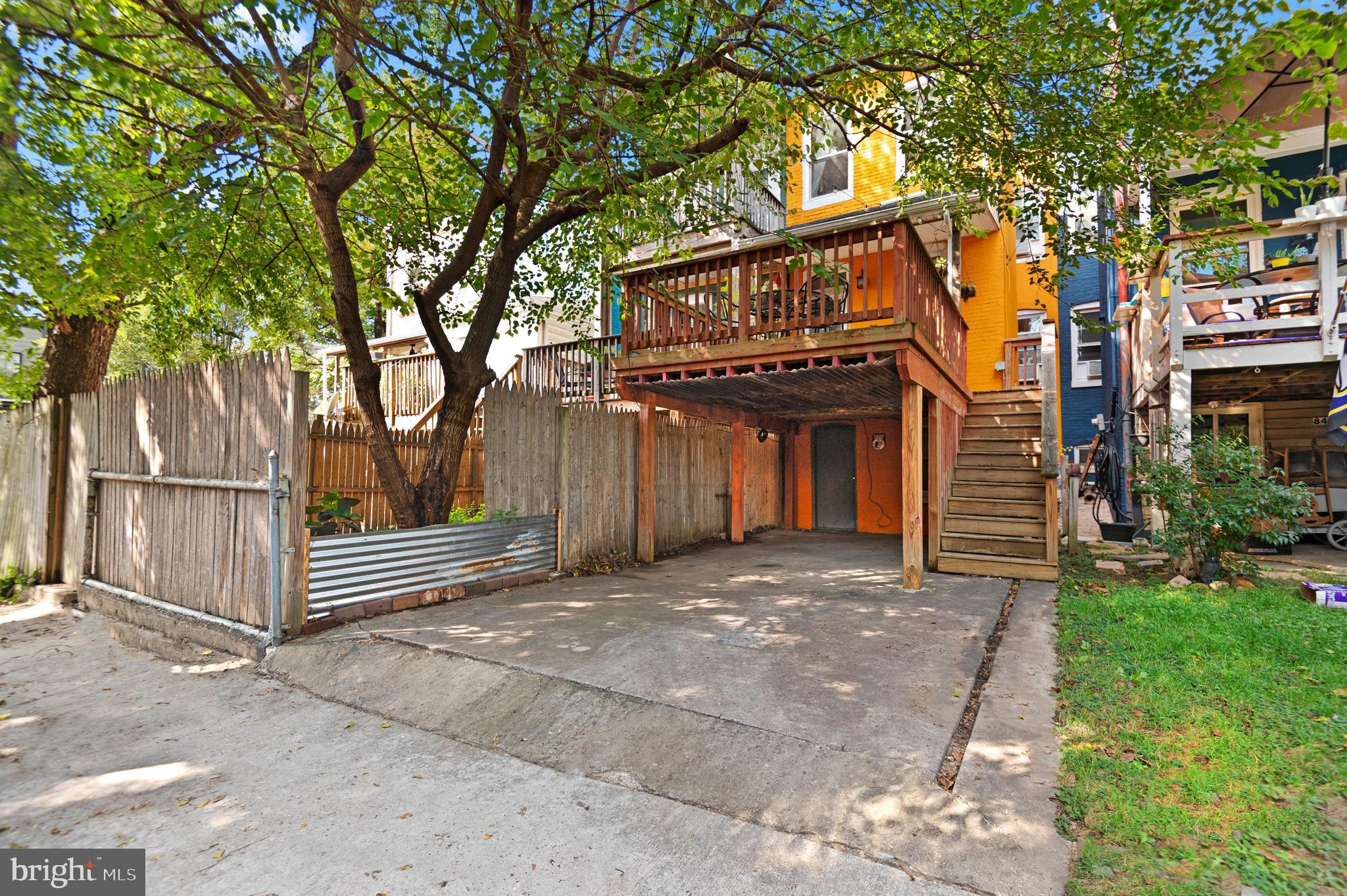 HAMPDEN HISTORIC DISTRICT - Residential