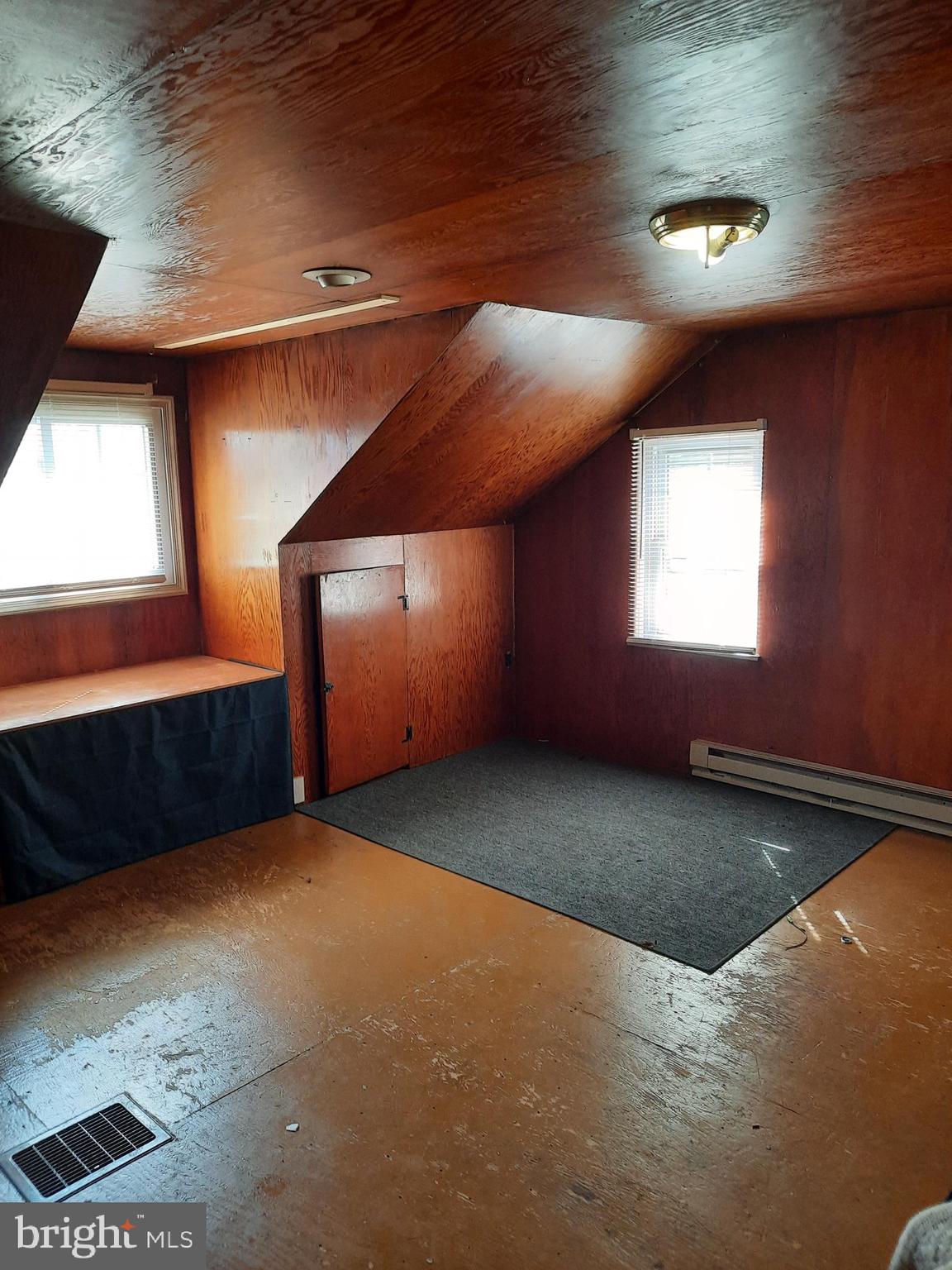 MILLERSVILLE BOROUGH - Residential Lease