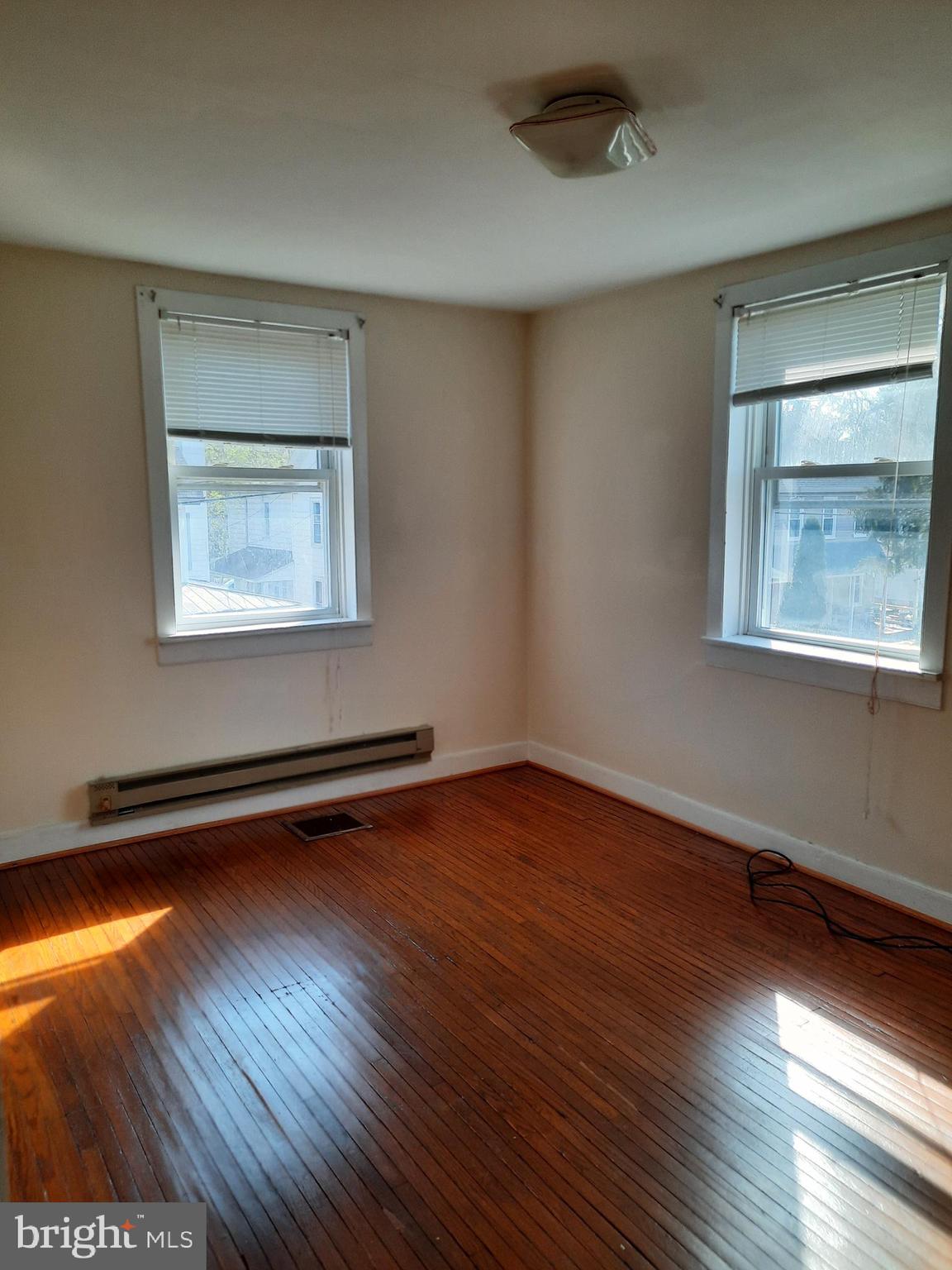 MILLERSVILLE BOROUGH - Residential Lease