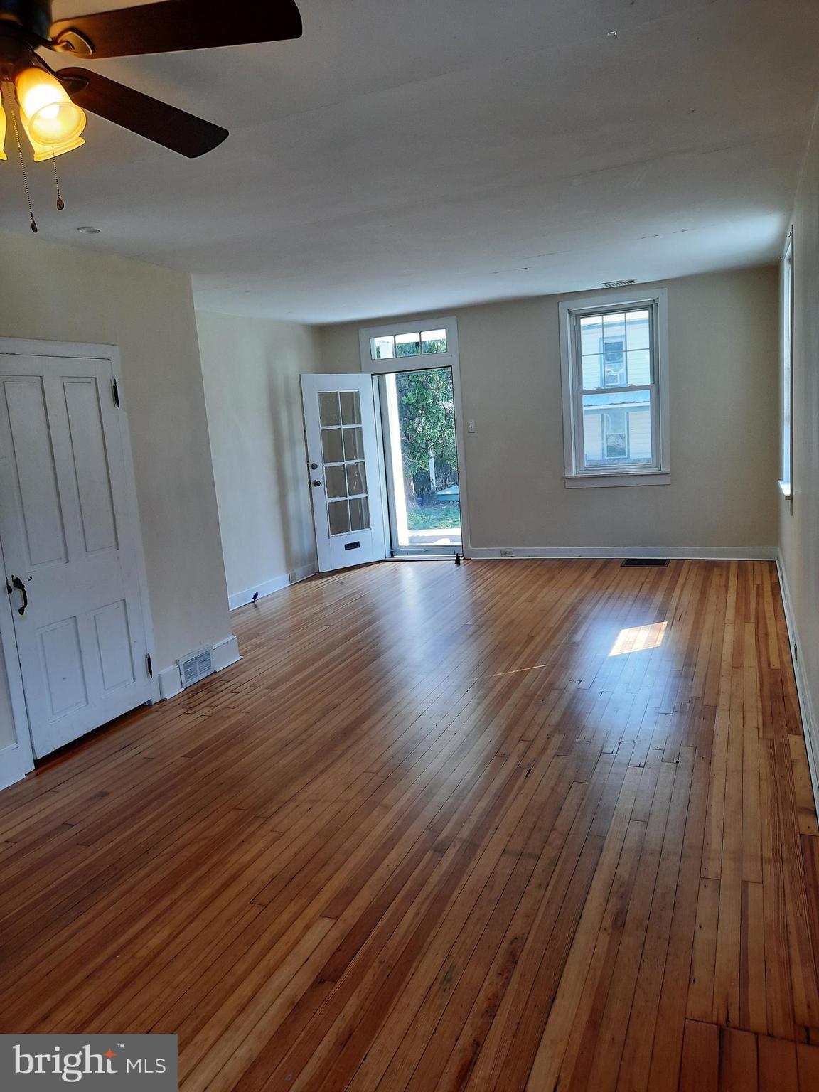 MILLERSVILLE BOROUGH - Residential Lease