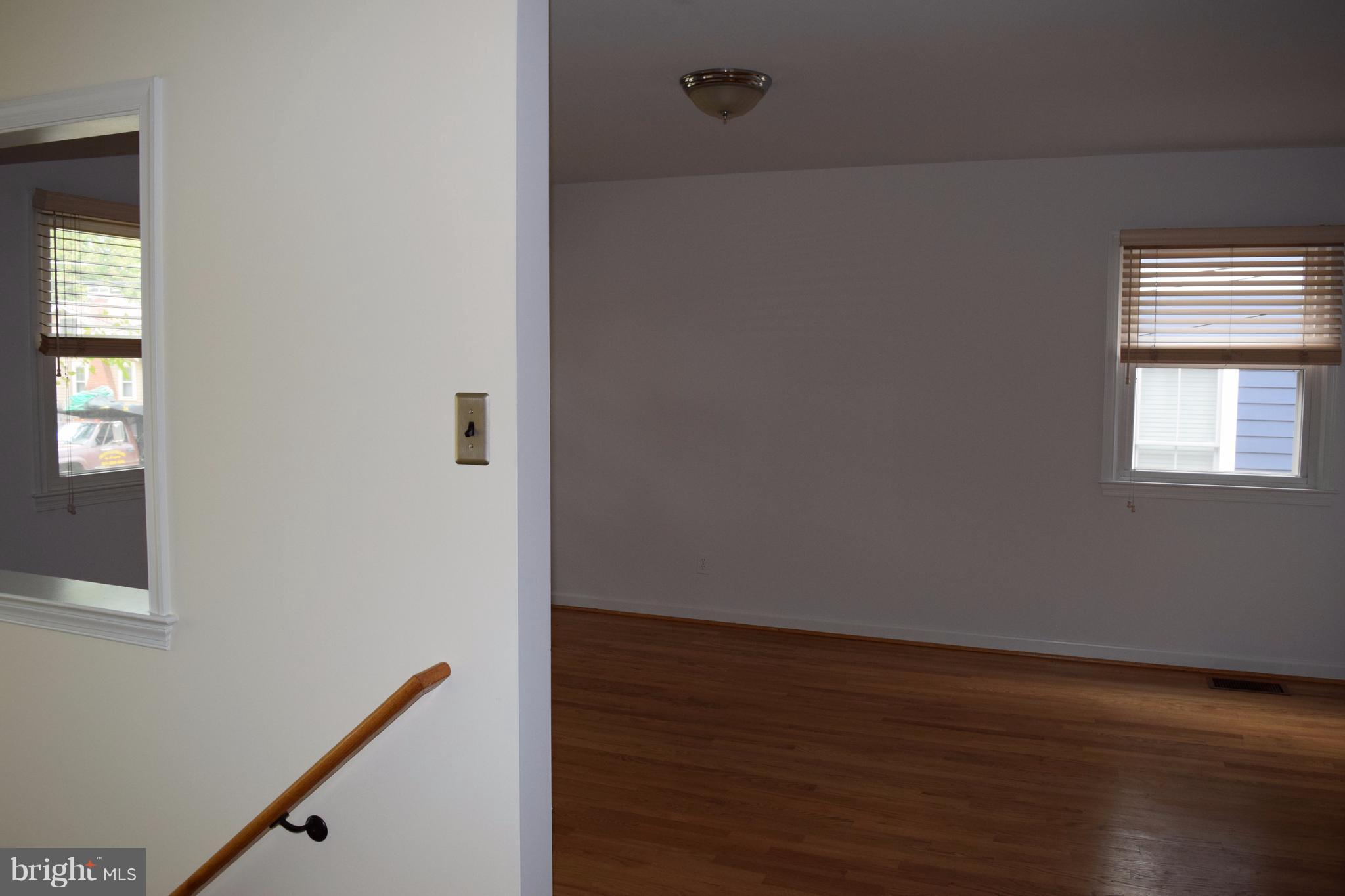 CLARENDON - Residential Lease