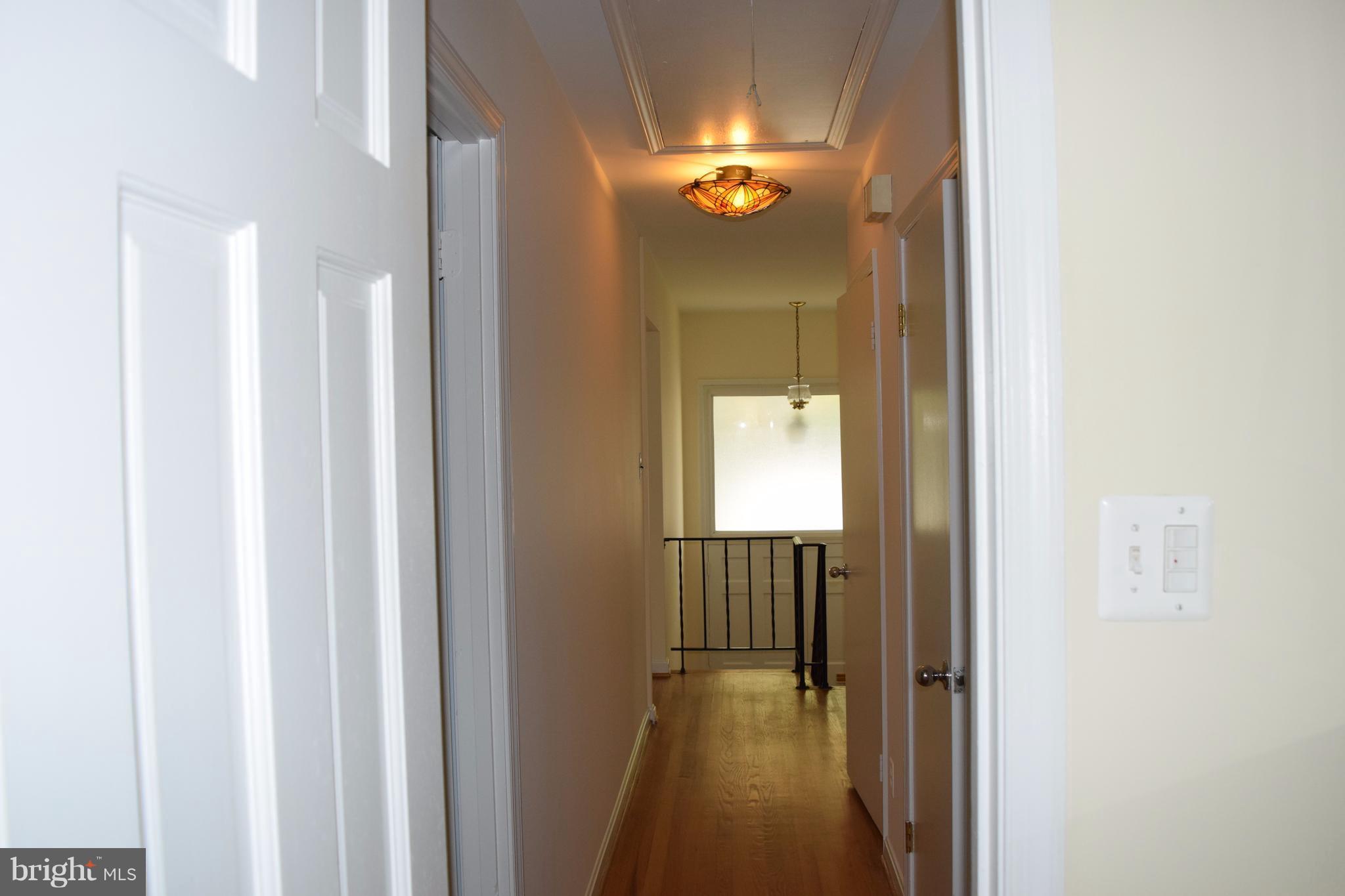 CLARENDON - Residential Lease