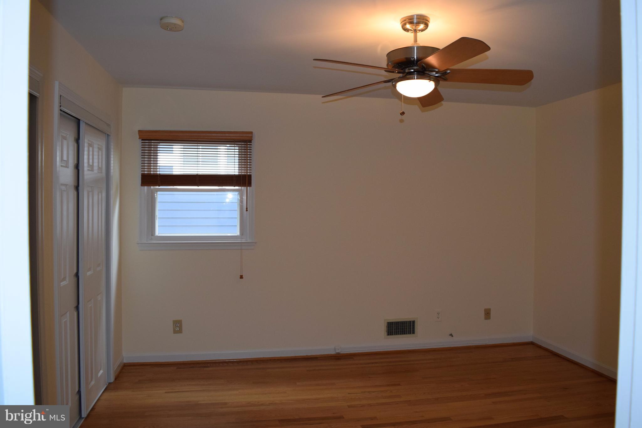 CLARENDON - Residential Lease