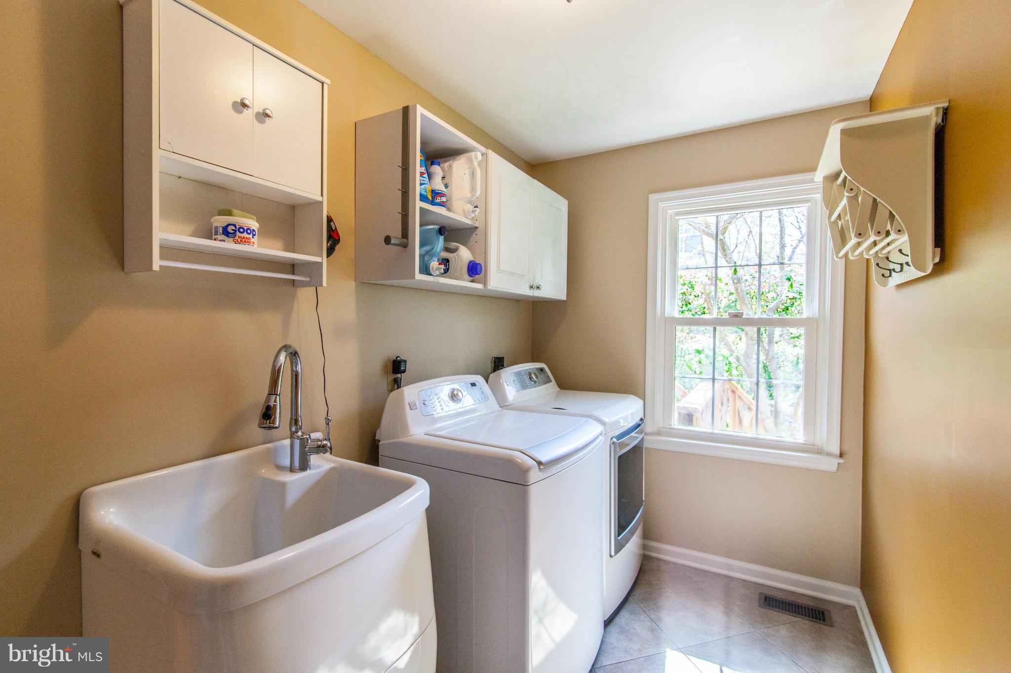 GREEN TRAILS - Residential