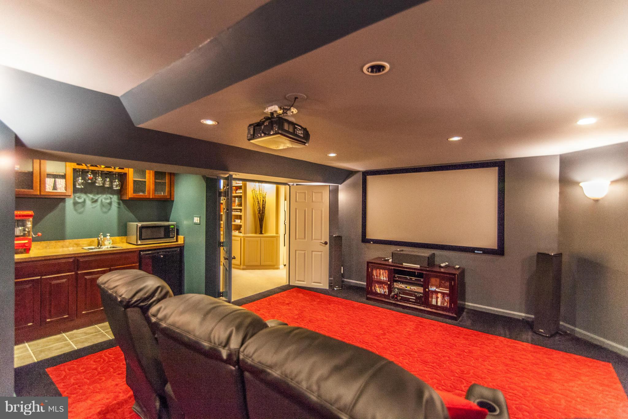 GREEN TRAILS - Residential