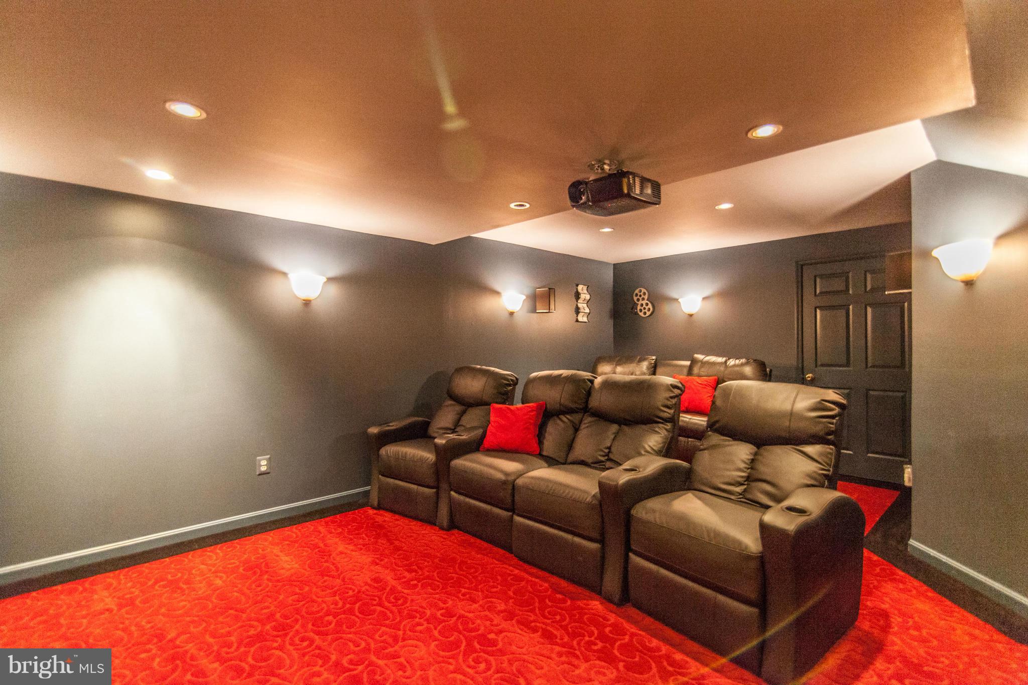 GREEN TRAILS - Residential