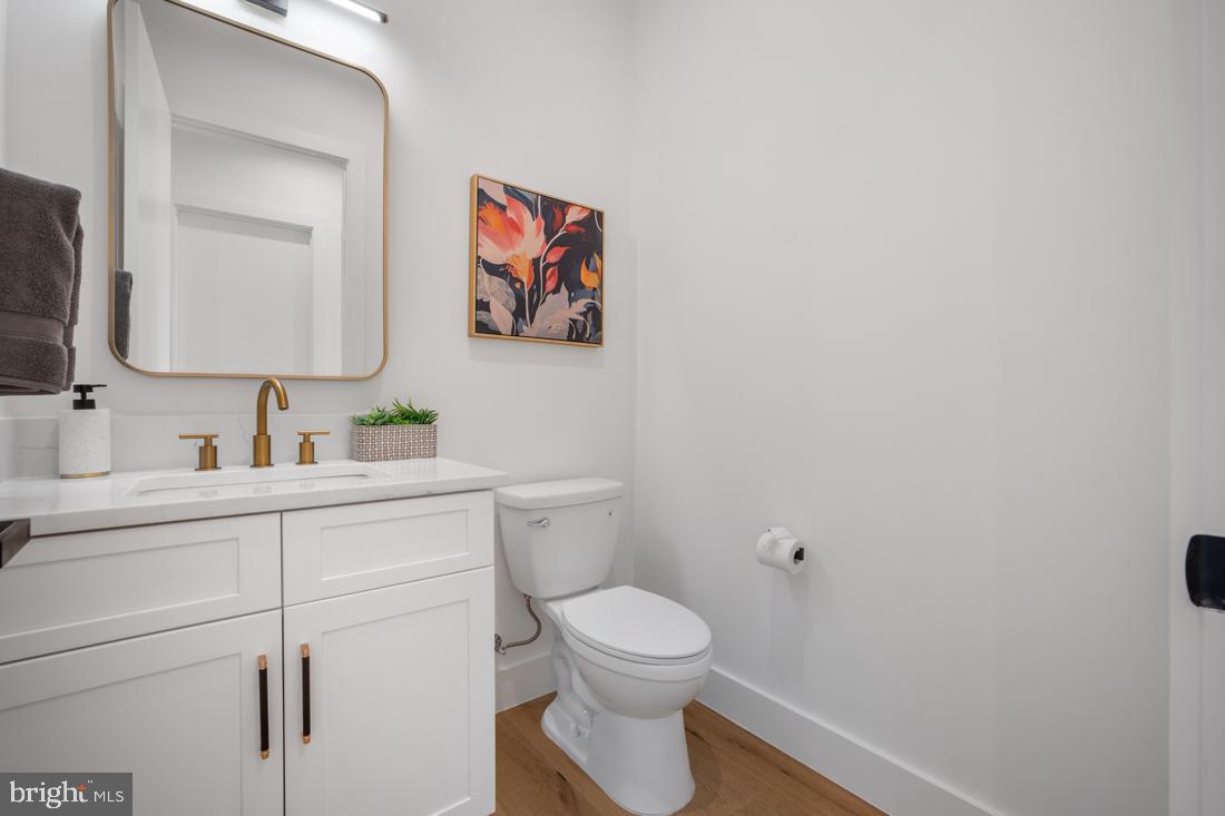 HAMLET - Residential