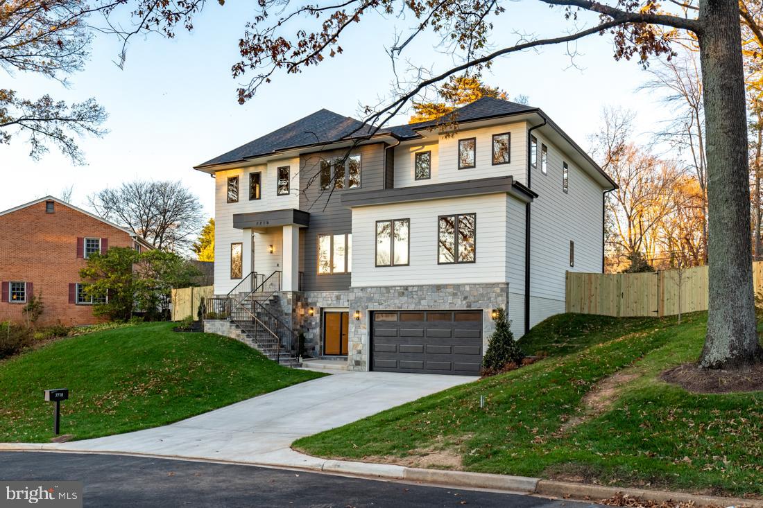 HAMLET - Residential