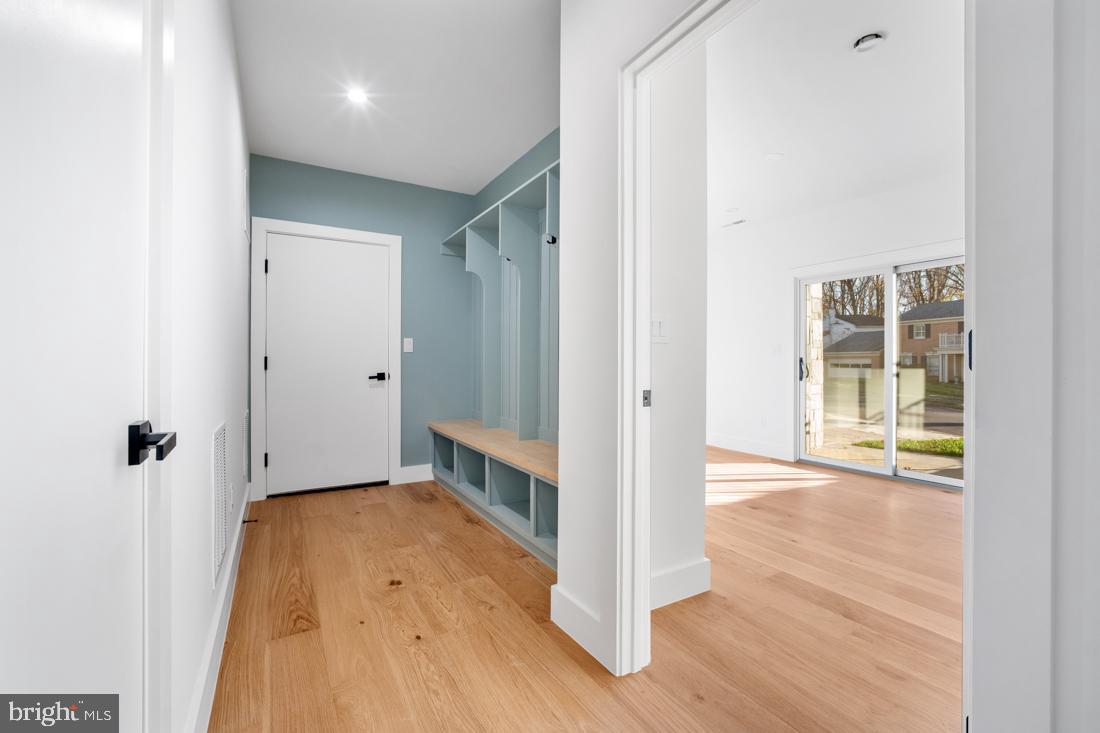 HAMLET - Residential