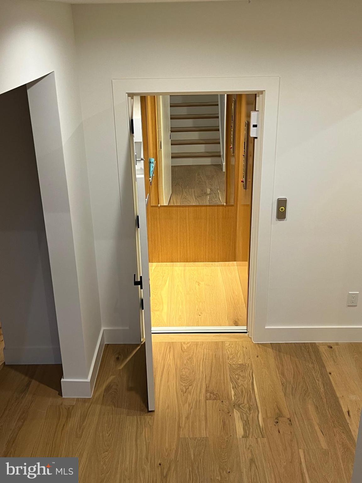 HAMLET - Residential