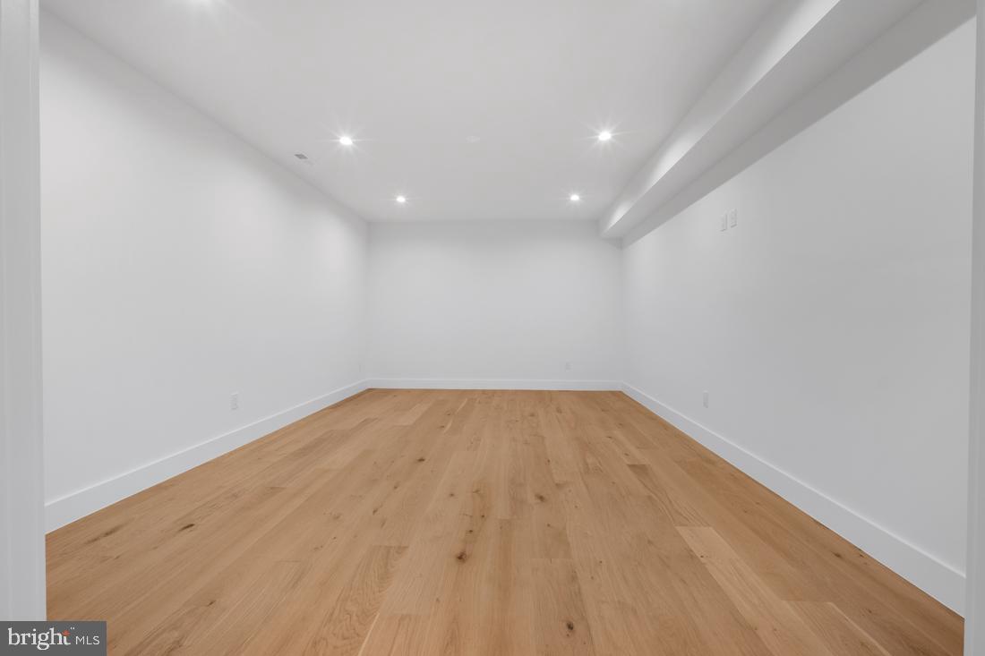 HAMLET - Residential