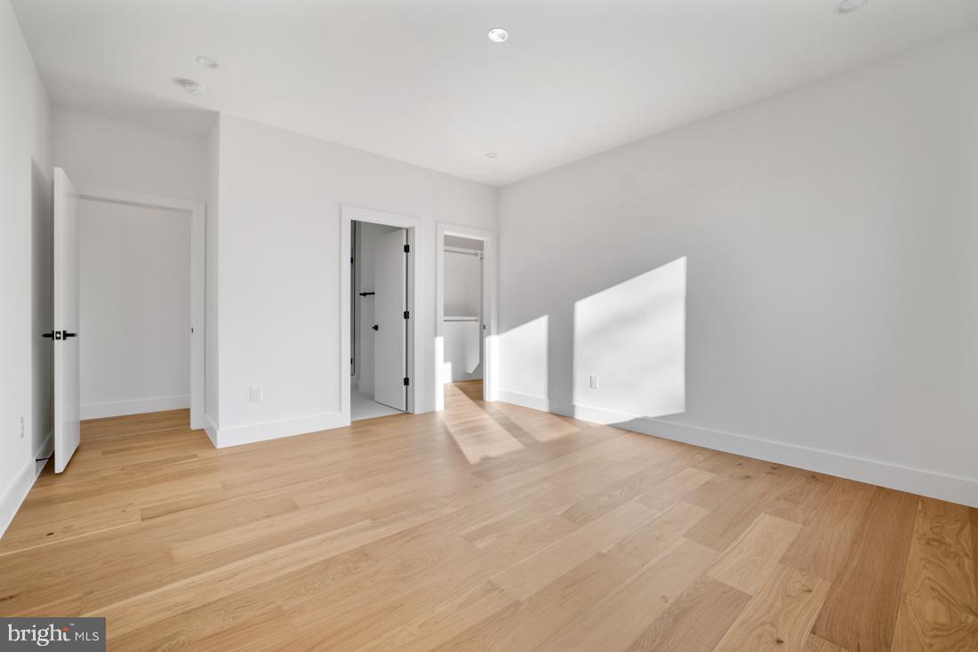 HAMLET - Residential